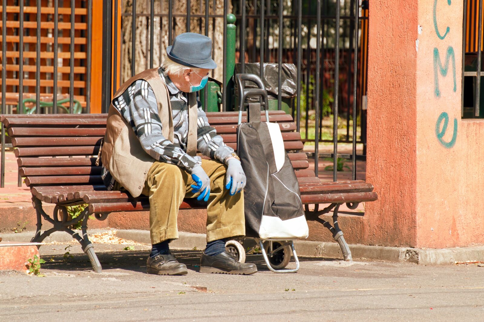 Nikon D5300 sample photo. Person, age, man photography