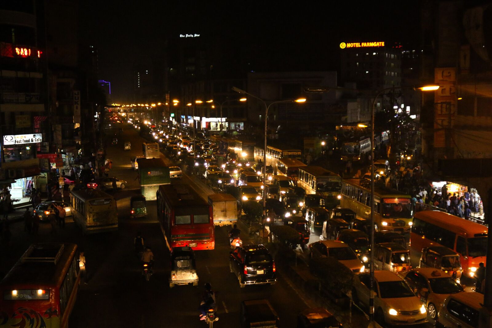 Canon EOS 70D sample photo. Busy, life, city, dhaka photography