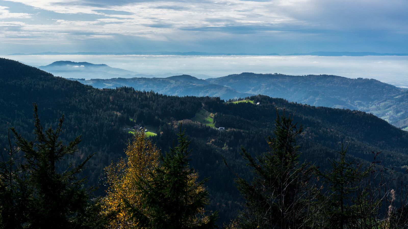 Sony Alpha NEX-6 + Sony E 16-50mm F3.5-5.6 PZ OSS sample photo. Seebach, black forest, northern photography