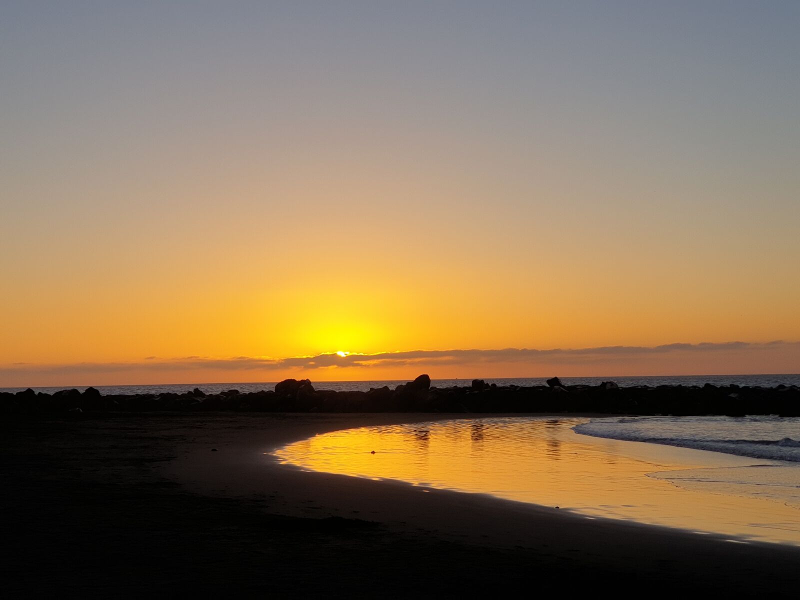 Samsung Galaxy Note9 sample photo. Sun, reflection, dusk photography