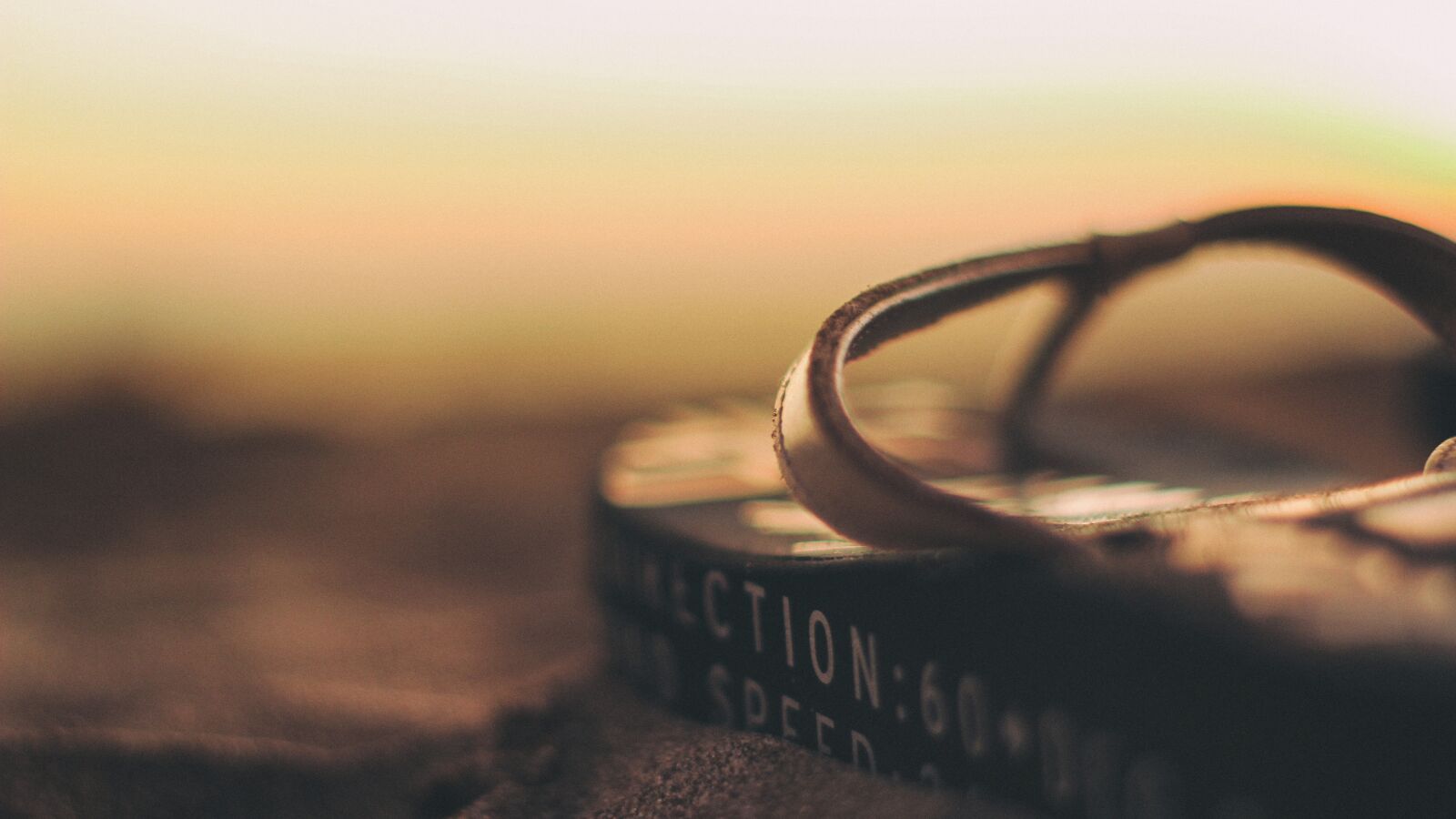 Canon EF 50mm F1.8 II sample photo. Sand, beach, sunset photography