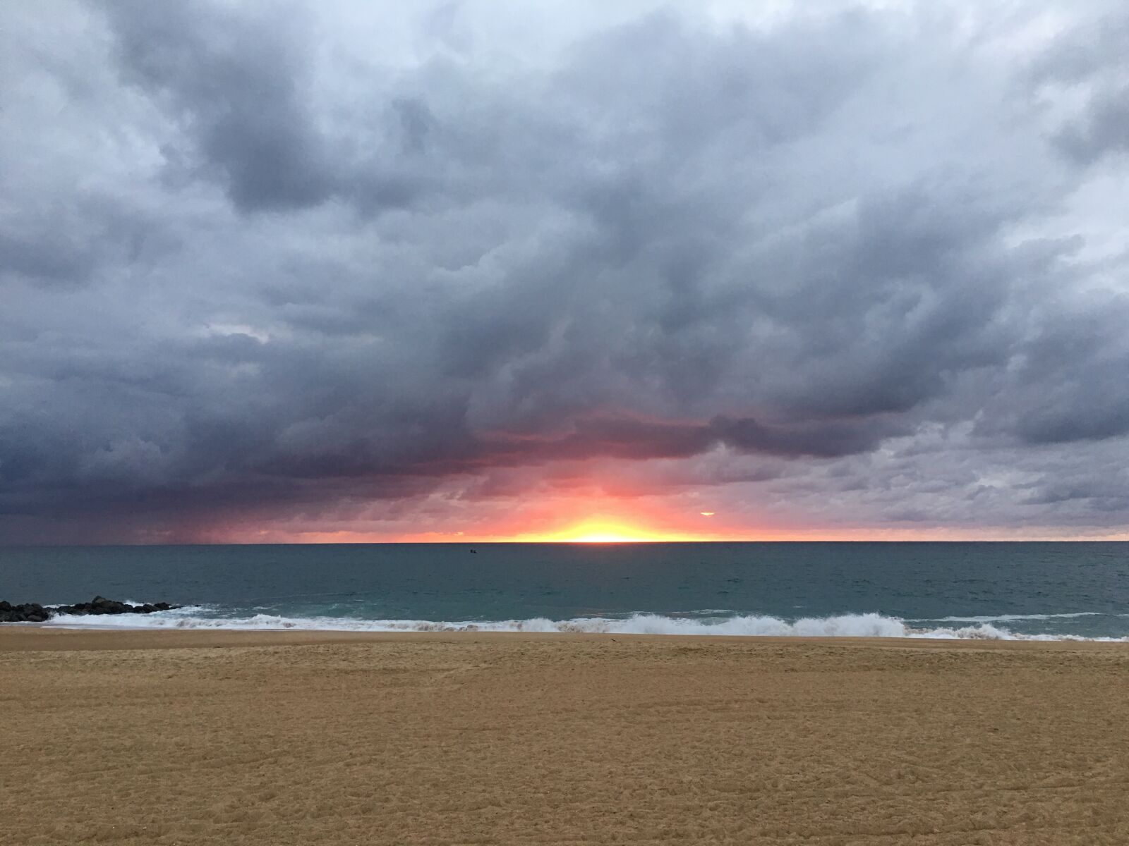 iPhone 6s Plus back camera 4.15mm f/2.2 sample photo. Cloud, sky, turquoise photography