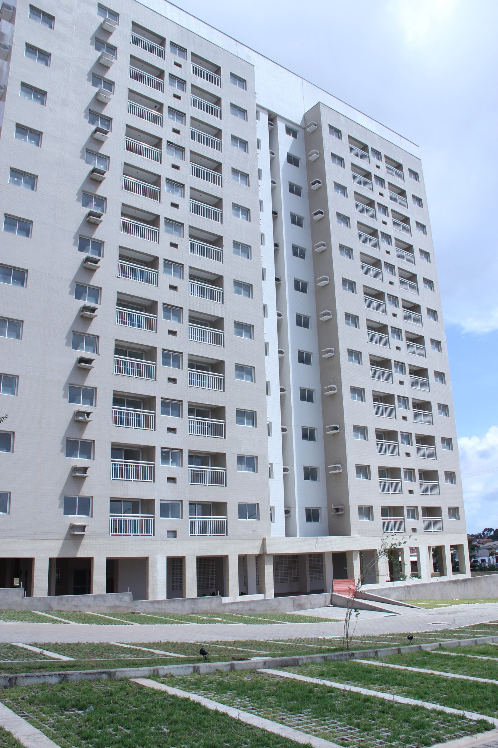 Canon EOS 60D sample photo. Building, ceu, city photography