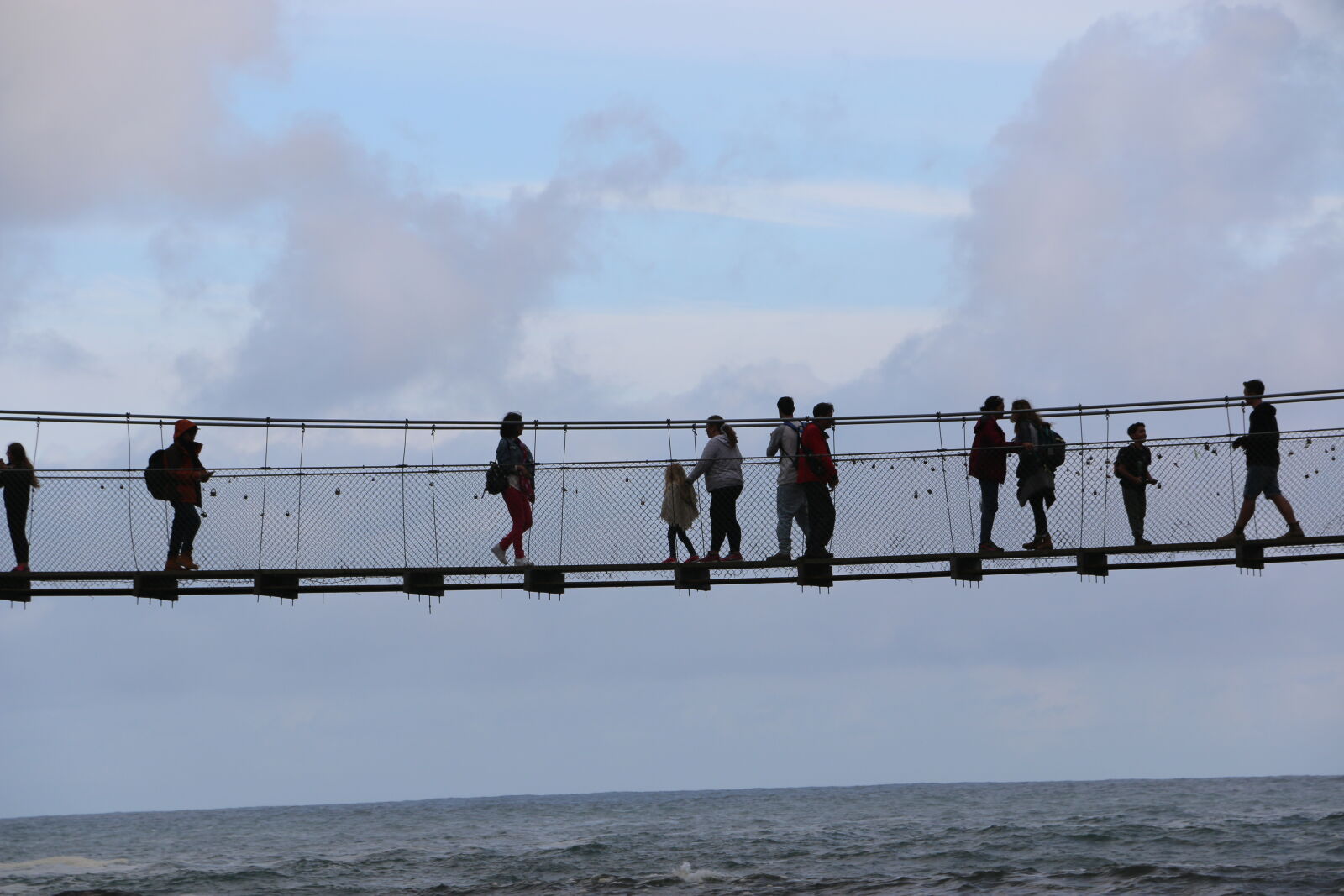 Canon EOS 70D sample photo. Bridge, chain, bridge photography
