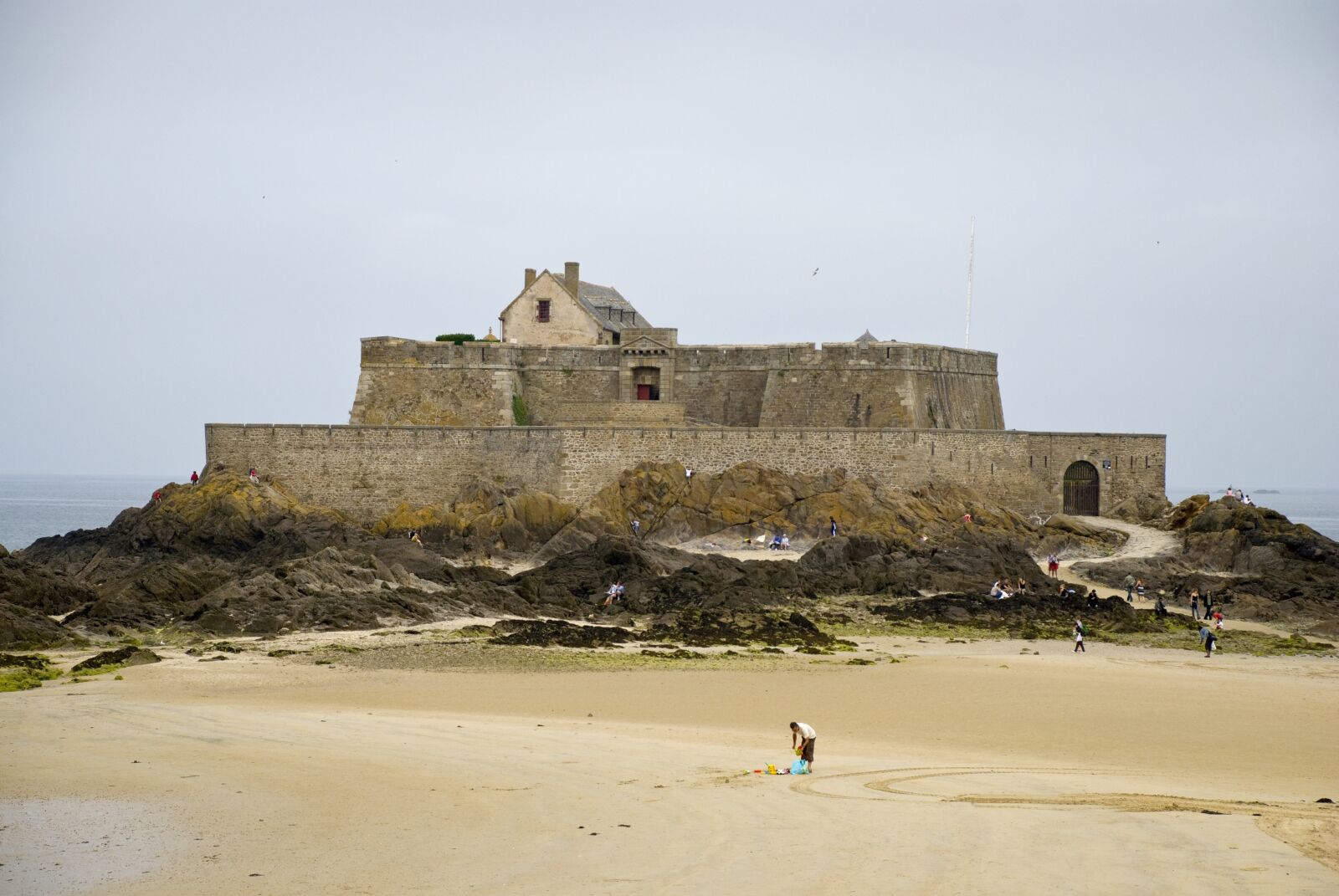 Nikon D80 sample photo. St malo, france, brittany photography