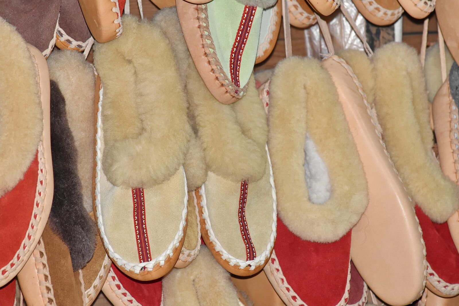 Nikon D5500 sample photo. Hanging, leather, footwear, handmade photography