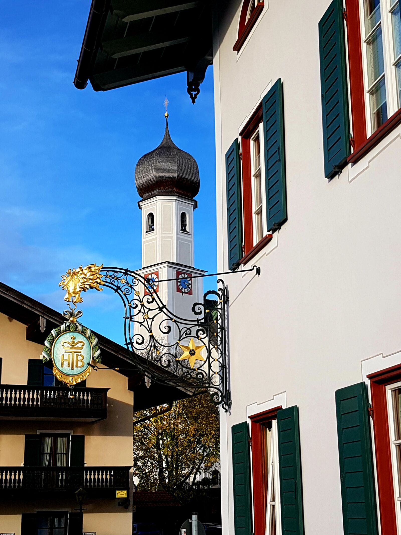 Samsung Galaxy S7 Edge sample photo. Church, onion dome, tavern photography
