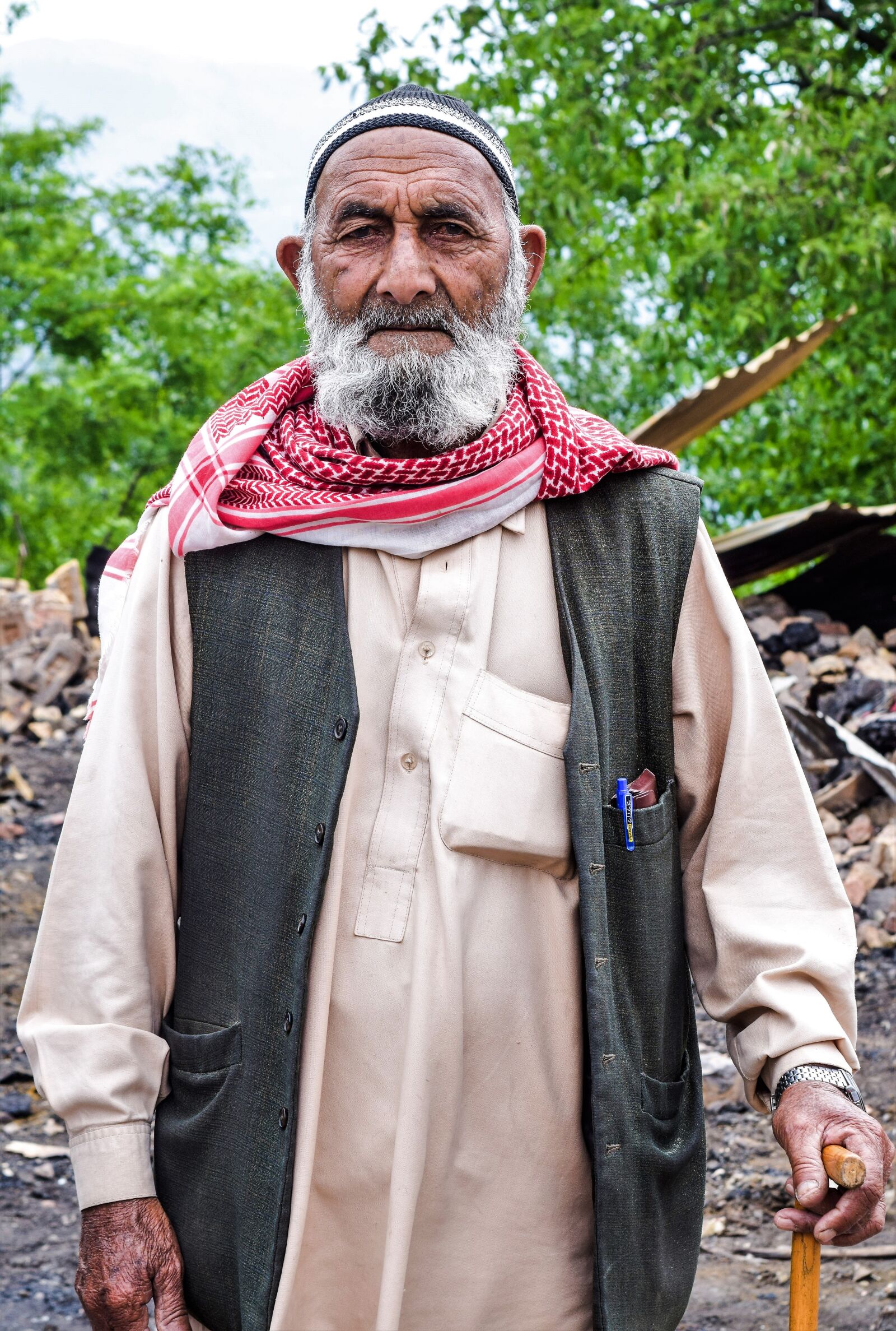 Nikon D3300 sample photo. Grandparents, old man, pakistan photography