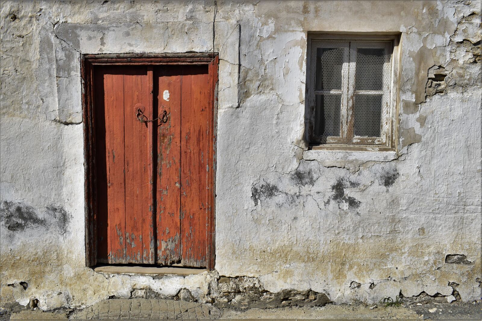 Nikon D3300 sample photo. House, old, decay photography