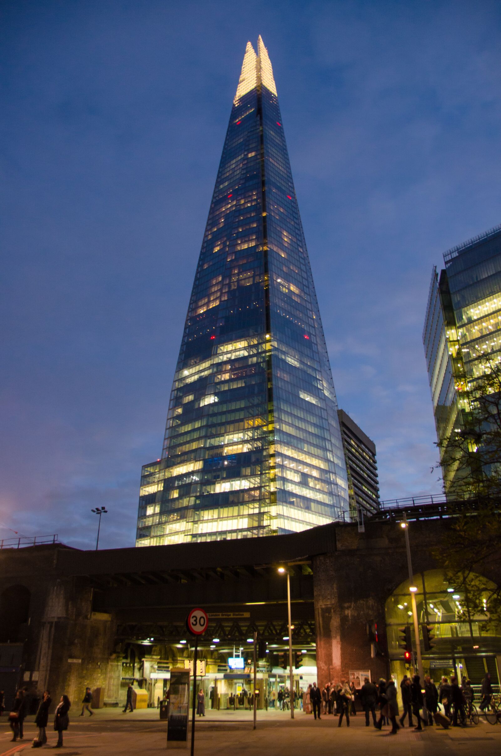 Nikon D7000 sample photo. London, needle, office photography
