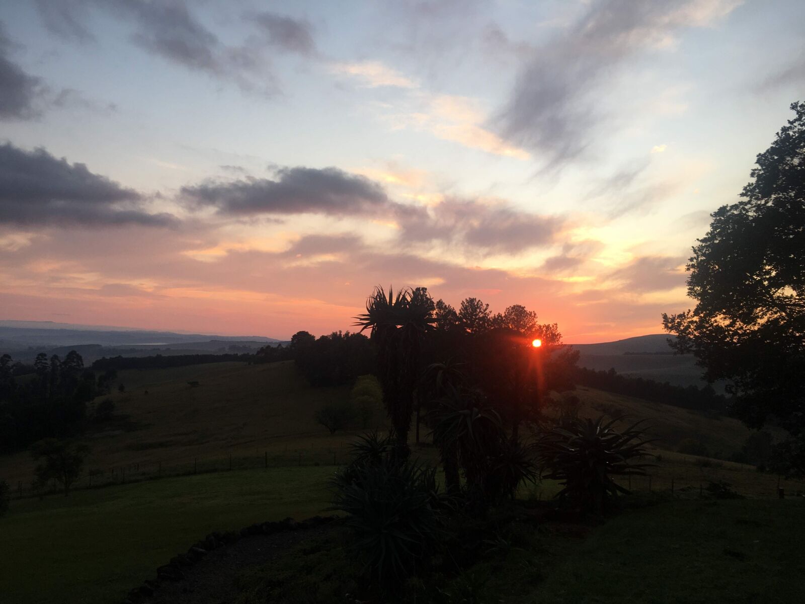 Apple iPhone 6s sample photo. Sunrise, red sun, landscape photography