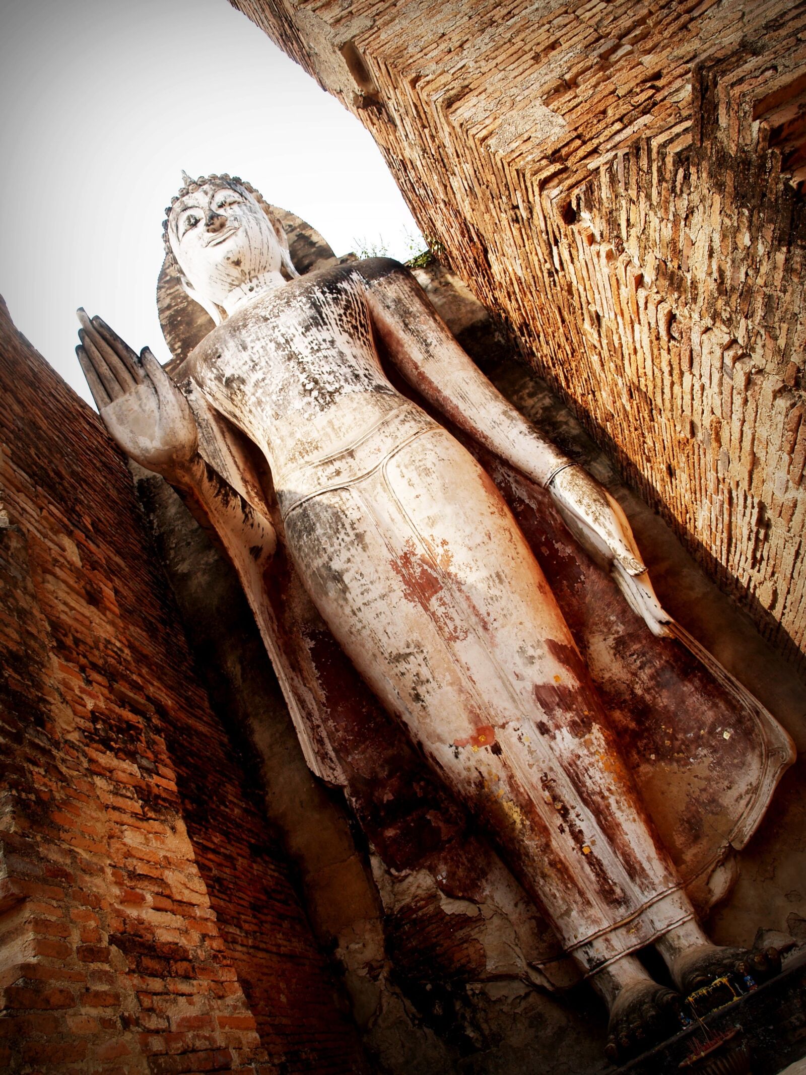 Olympus E-300 (EVOLT E-300) sample photo. Ancient, architecture, art photography