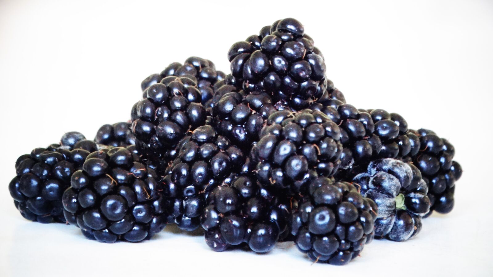 Sony Cyber-shot DSC-HX300 sample photo. Blackberries, berries, food photography
