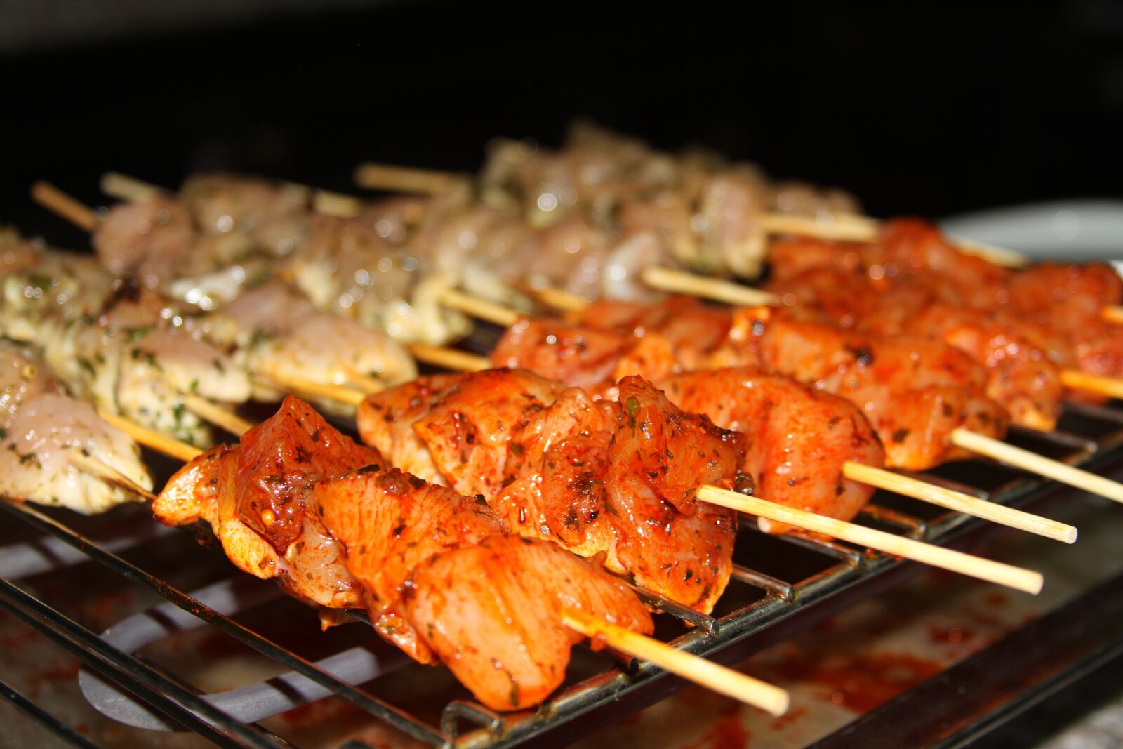 Canon EOS 7D sample photo. Skewer, white, chicken photography