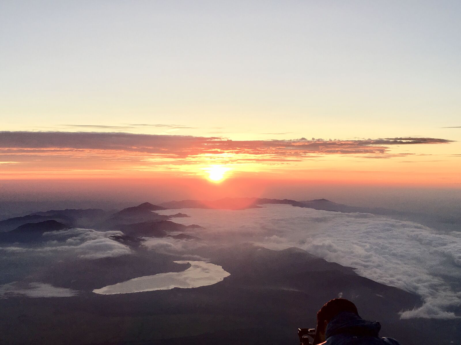 iPhone 6s back camera 4.15mm f/2.2 sample photo. Mt, fuji, sunrise photography