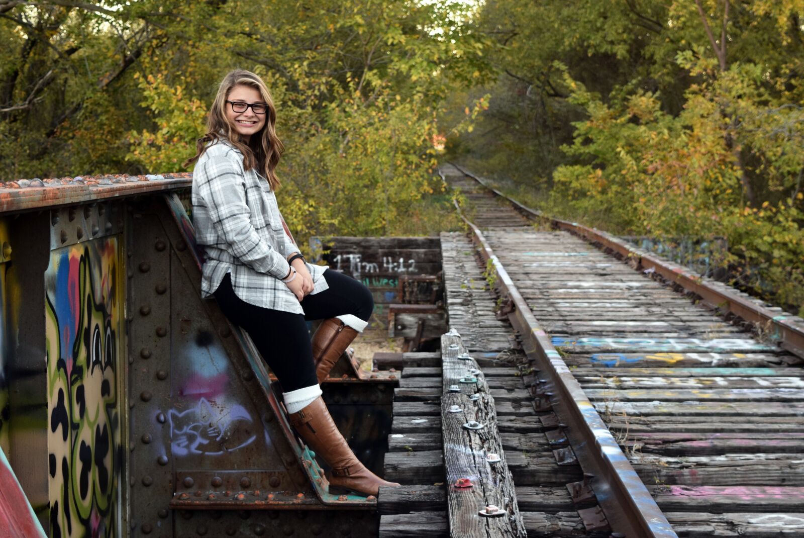 Nikon D5300 sample photo. Senior photos, girl, high photography