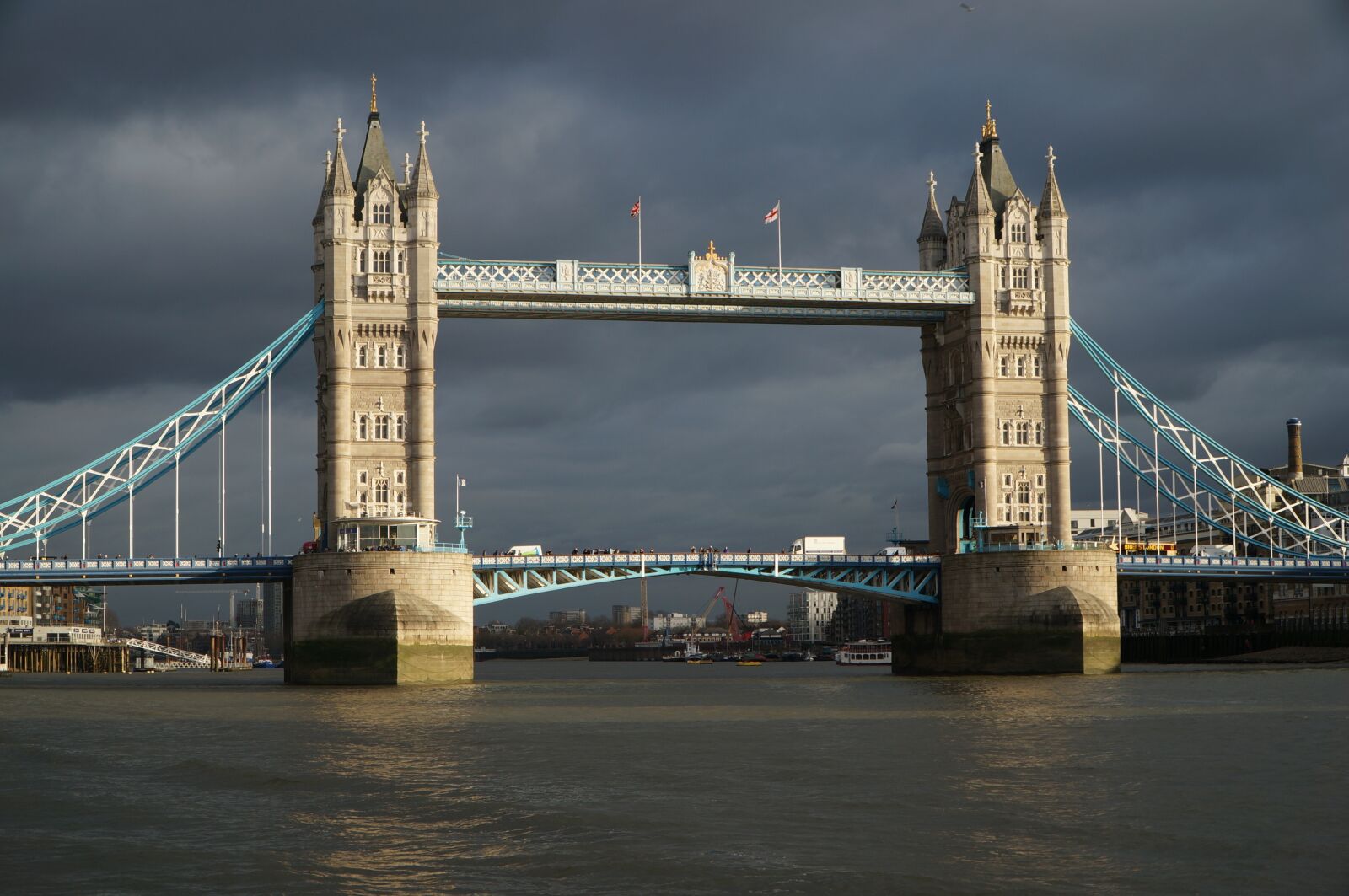 Sony Alpha NEX-6 + Sony E PZ 18-105mm F4 G OSS sample photo. Bridge, river, water photography