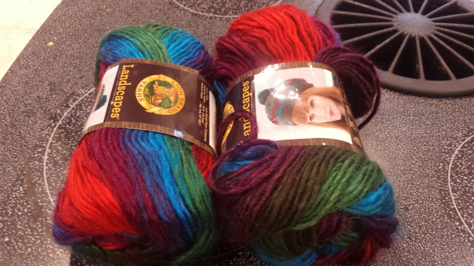 Samsung Galaxy S4 sample photo. Yarn, colors, crafts photography