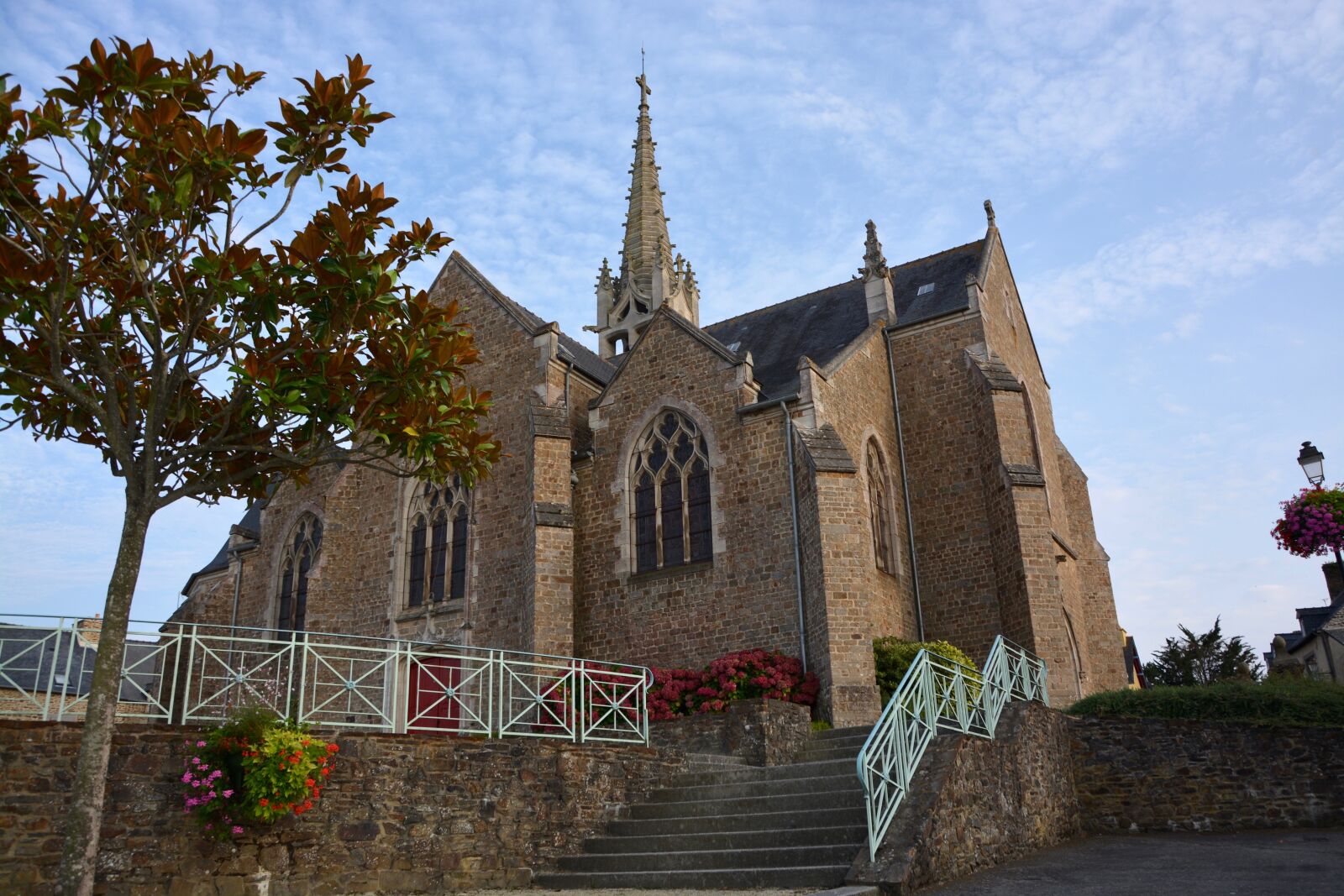 Nikon D5200 sample photo. Church piniac britain, heritage photography