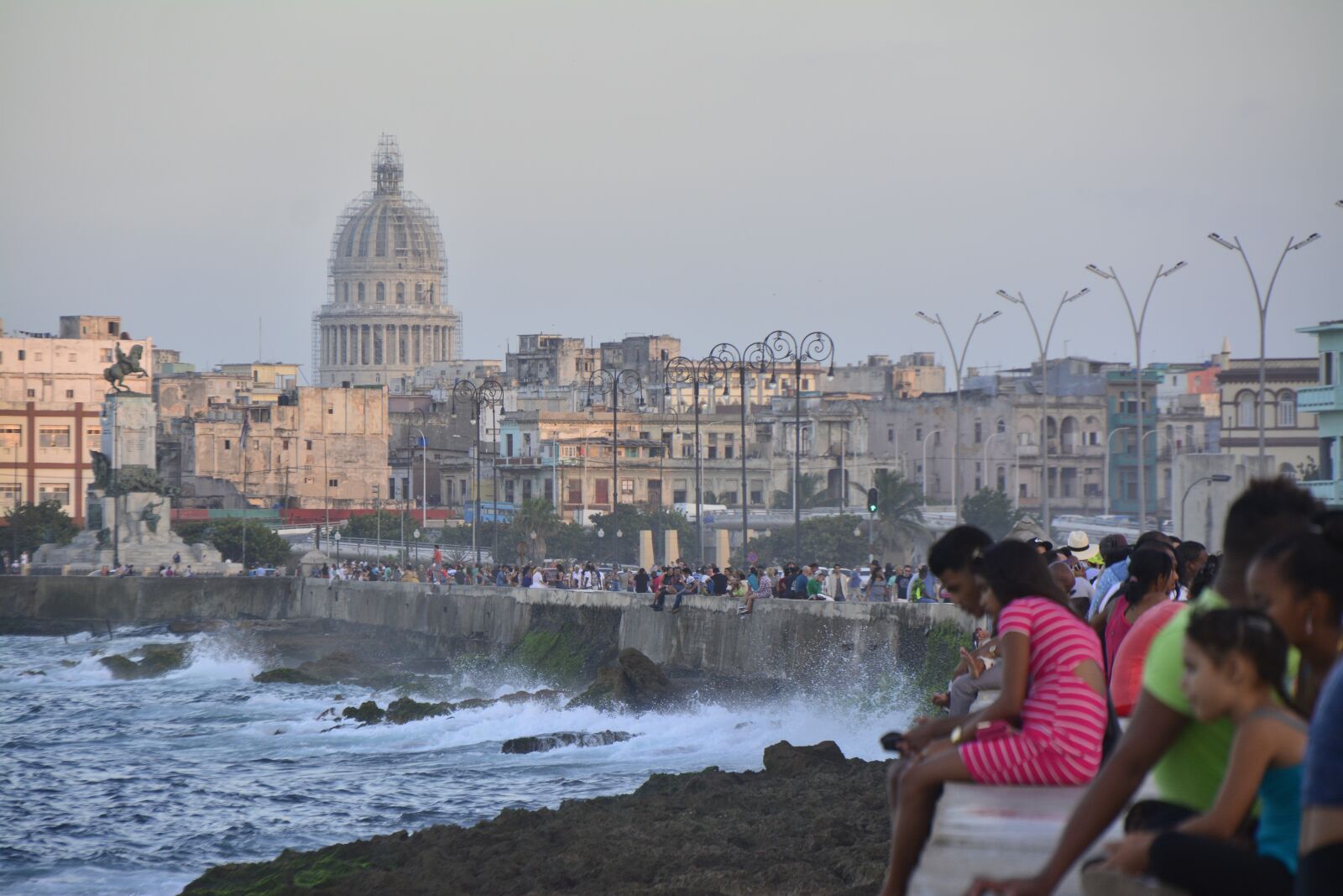 Nikon D5200 sample photo. Cuba, havana, malecón photography