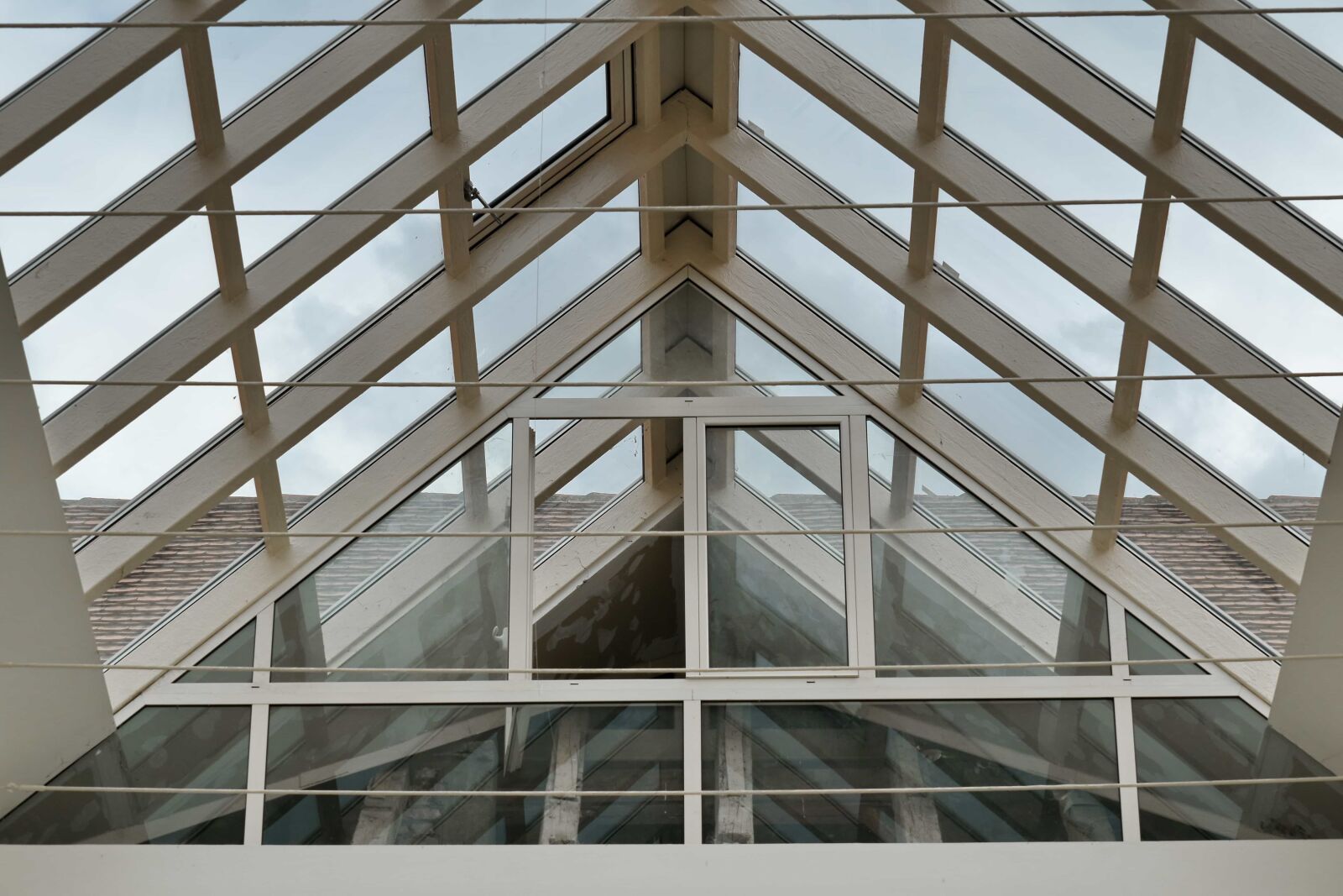 Nikon D5500 sample photo. Atrium, ceiling, metal, roof photography
