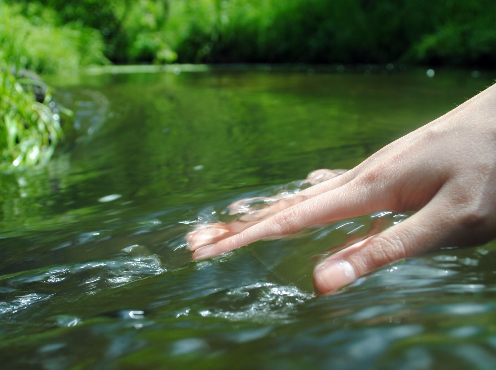 Nikon D3000 sample photo. Feeling, hand, river photography