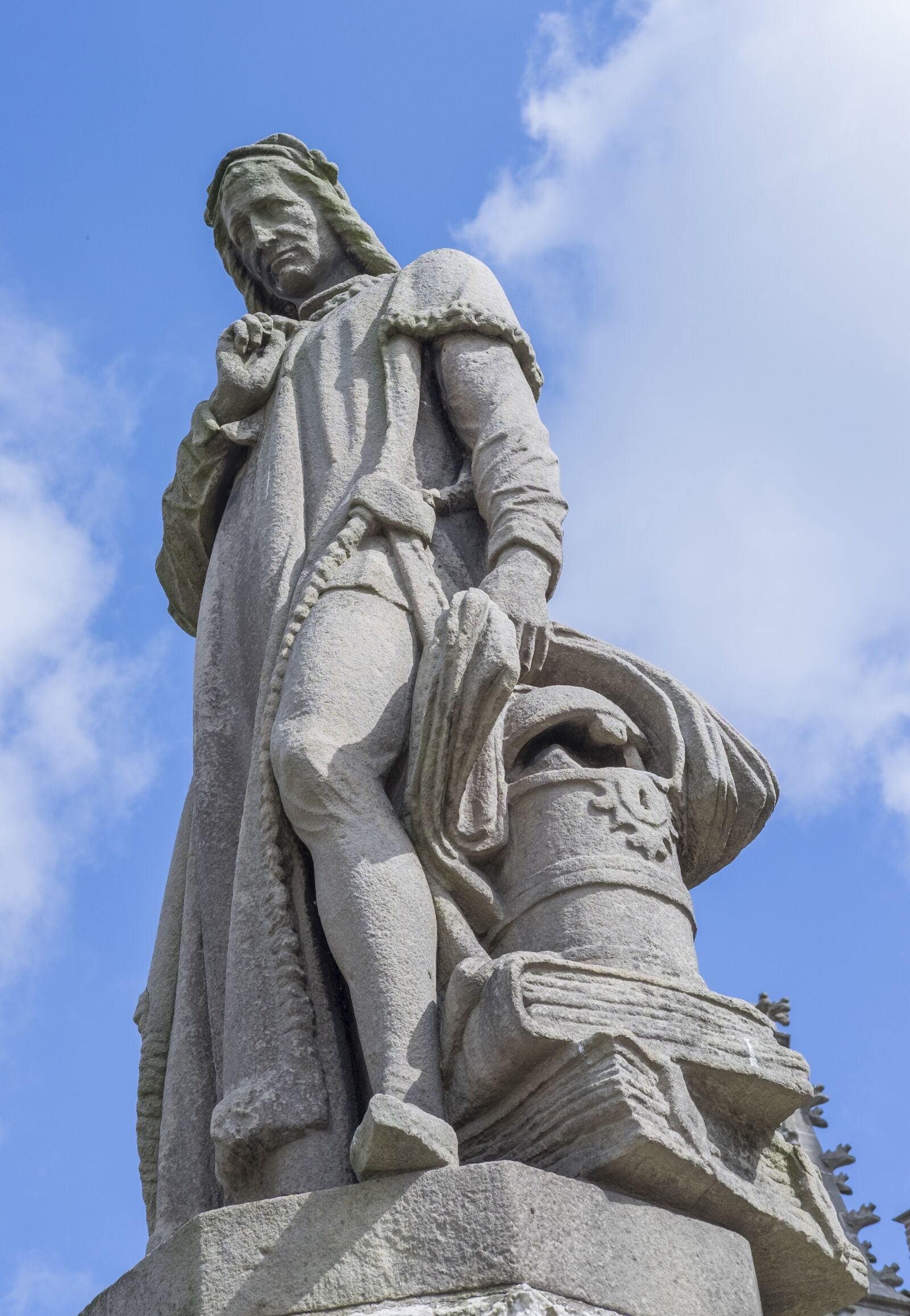 Fujifilm X-T1 + Fujifilm XF 35mm F2 R WR sample photo. Jacob van maerlant, statue photography