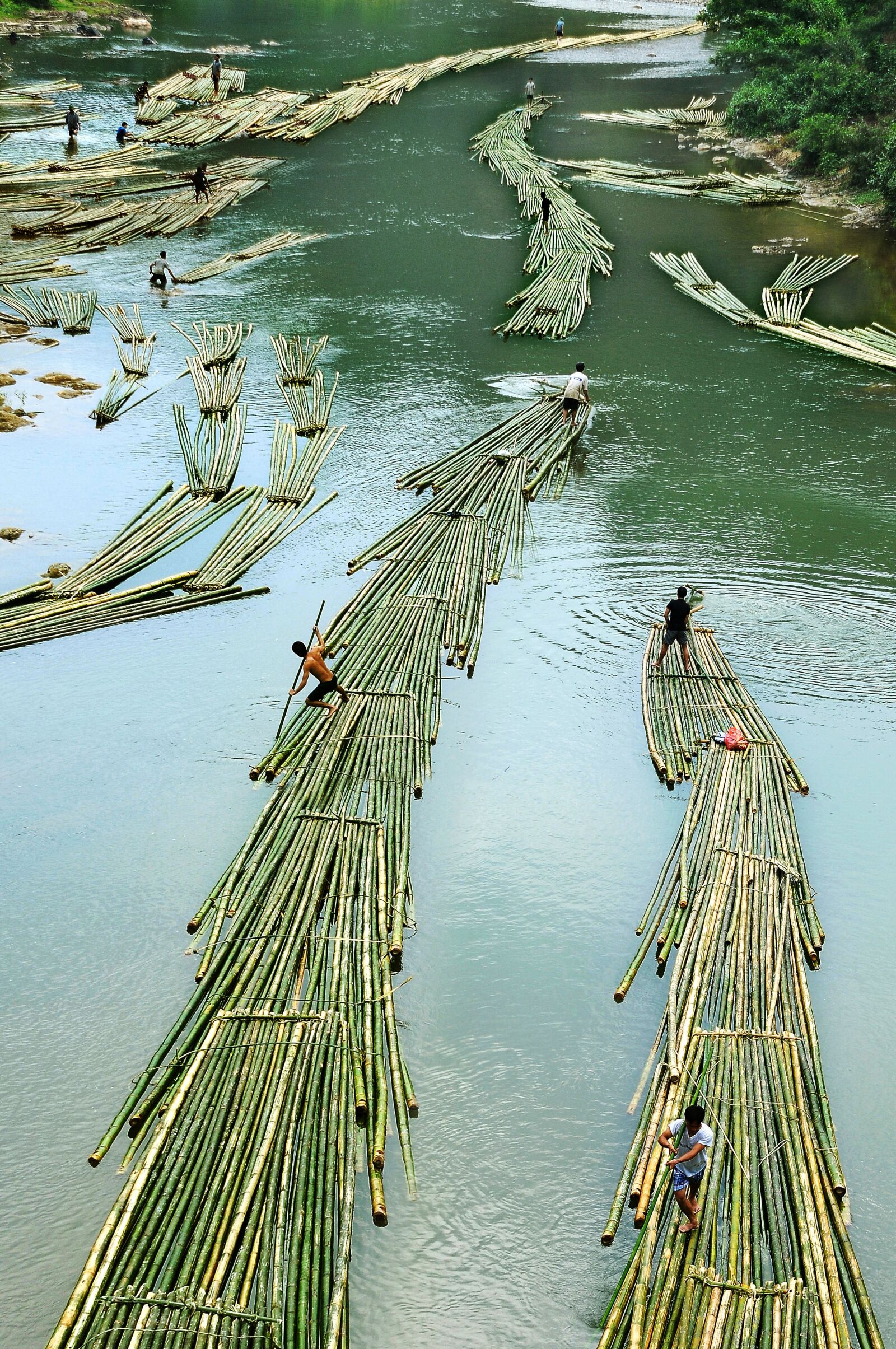 Nikon D300 sample photo. Fishermen, fishing, downstream photography