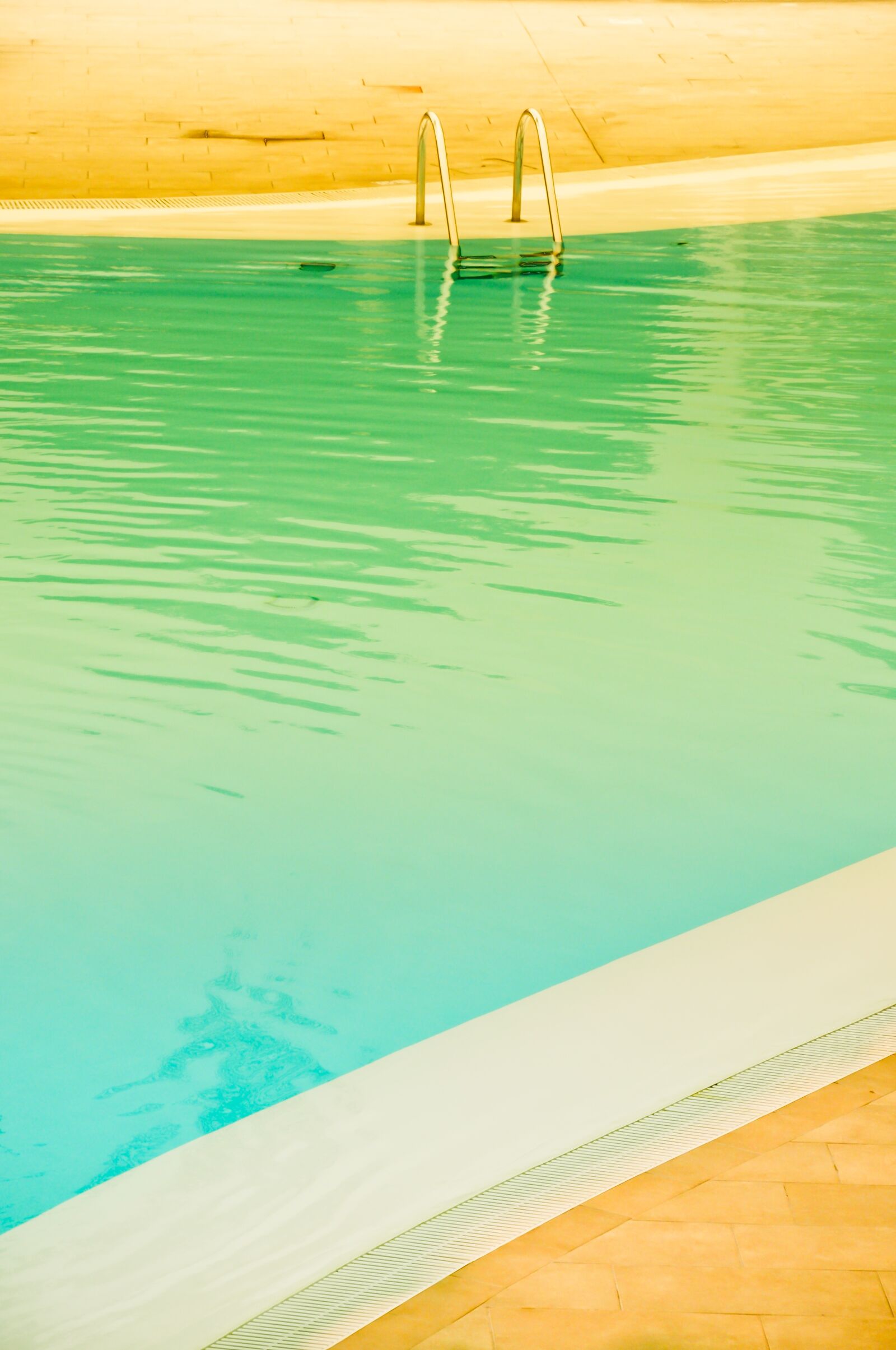 Nikon D5000 sample photo. Pool, colors, pastel photography