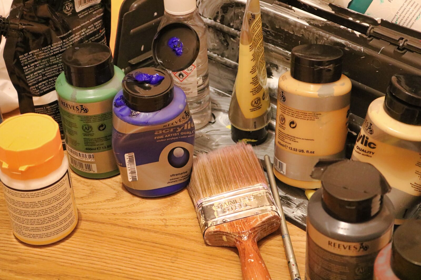Canon EOS 750D (EOS Rebel T6i / EOS Kiss X8i) sample photo. Paints, painting, acrylics photography