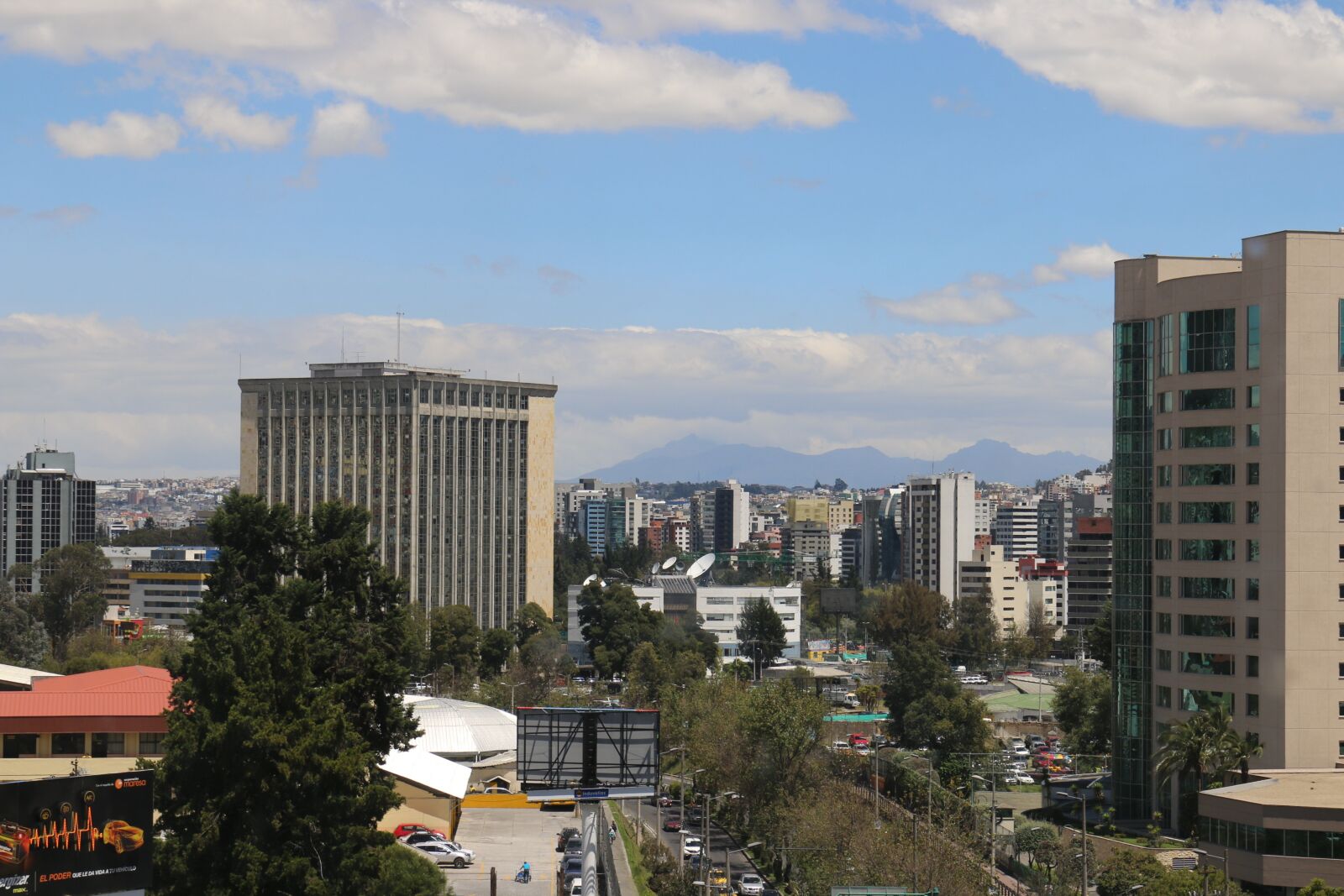 Canon EOS 70D sample photo. City, architecture, panoramic photography