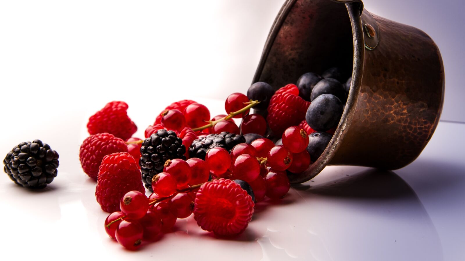 Canon EOS 7D sample photo. Berries, fruits, vegetarian photography