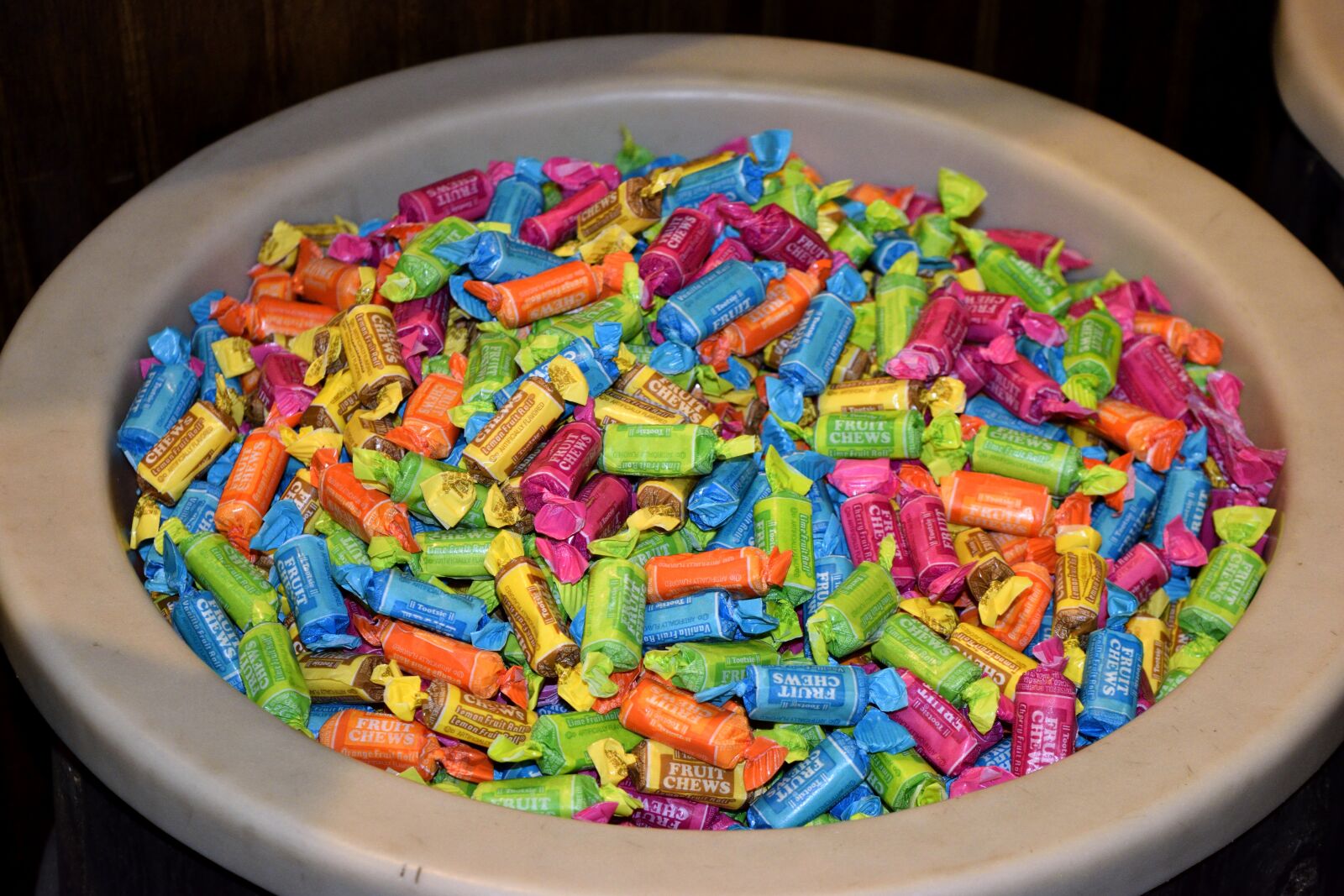 Nikon D3300 sample photo. Candy, for sale, shop photography