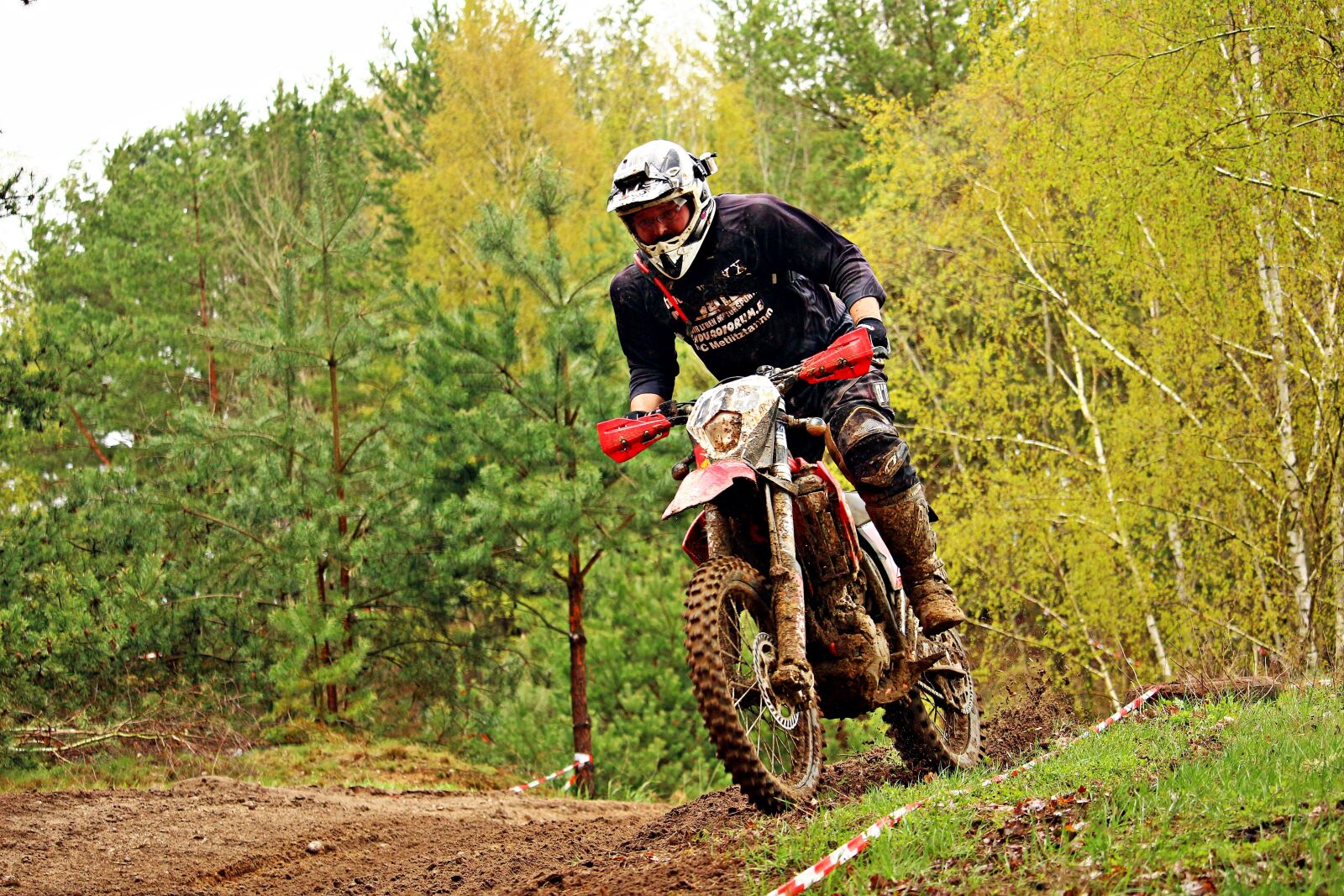 Canon EOS 100D (EOS Rebel SL1 / EOS Kiss X7) sample photo. Enduro, motocross, dirtbike photography