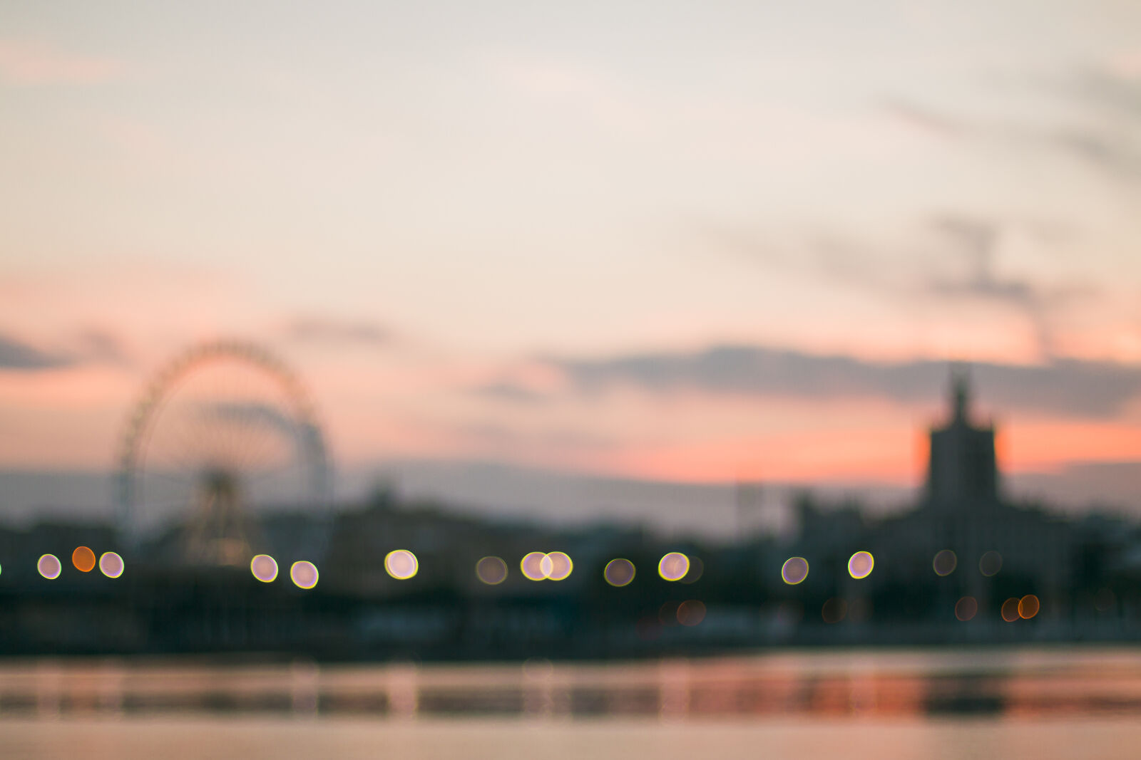 Canon EOS 70D + Canon EF 50mm F1.4 USM sample photo. Bokeh, building, city, dawn photography