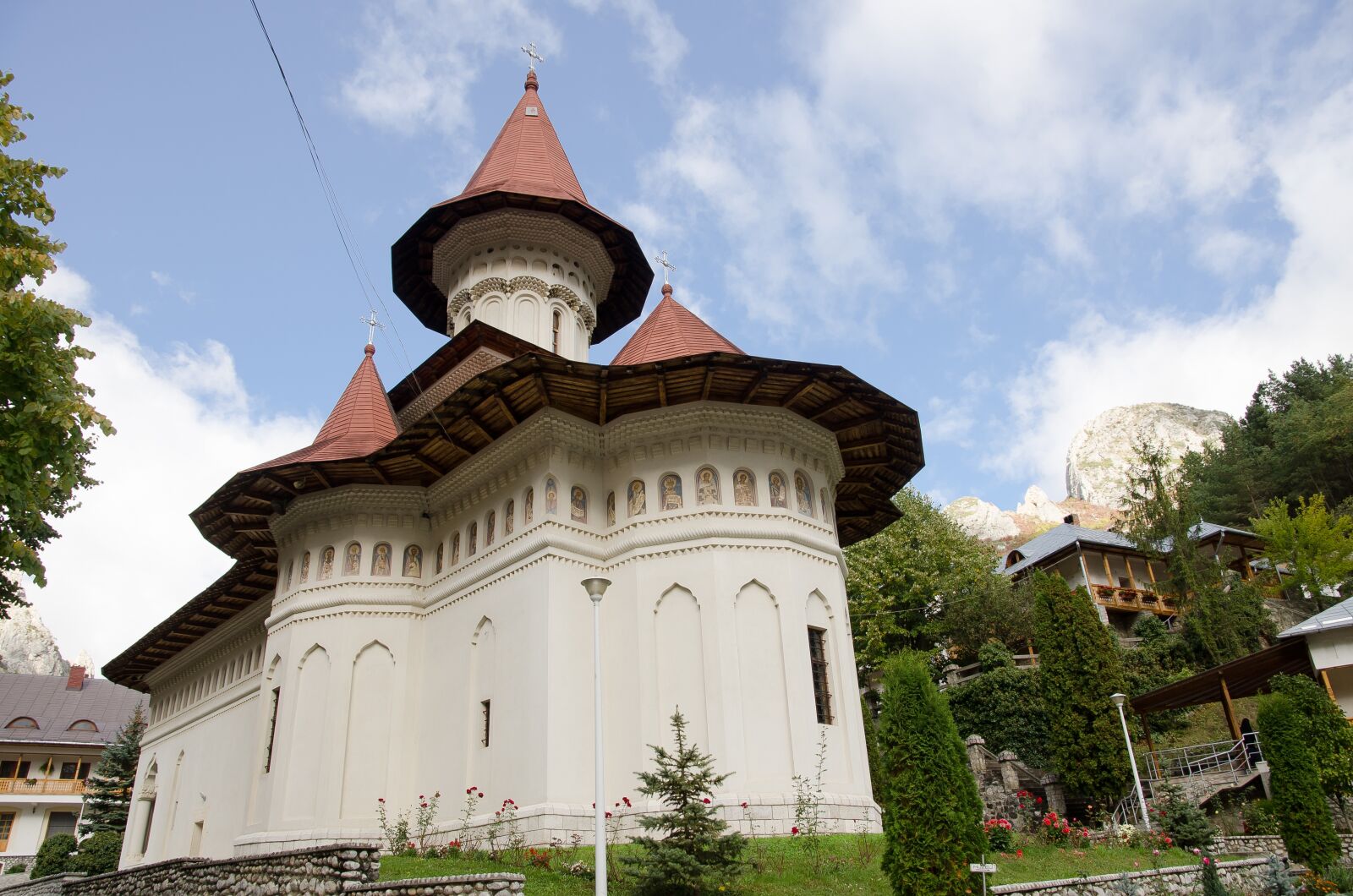 Nikon D7000 sample photo. Ramet, monastery, romania photography