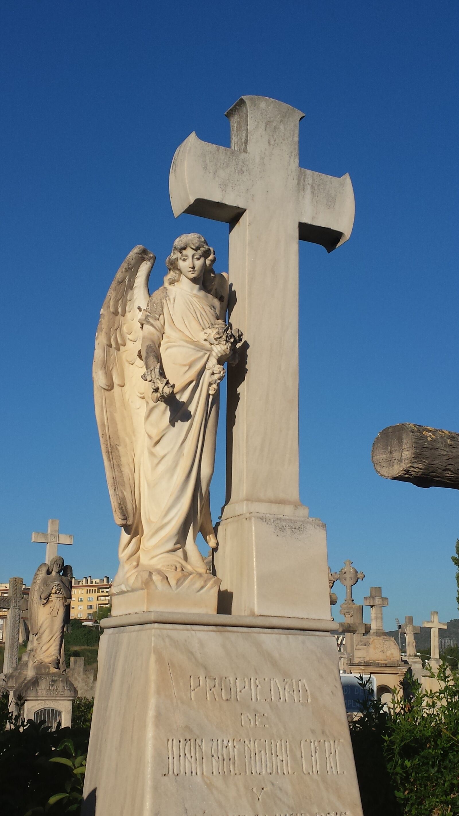 Samsung Galaxy S4 sample photo. Angel, cross, christianity photography
