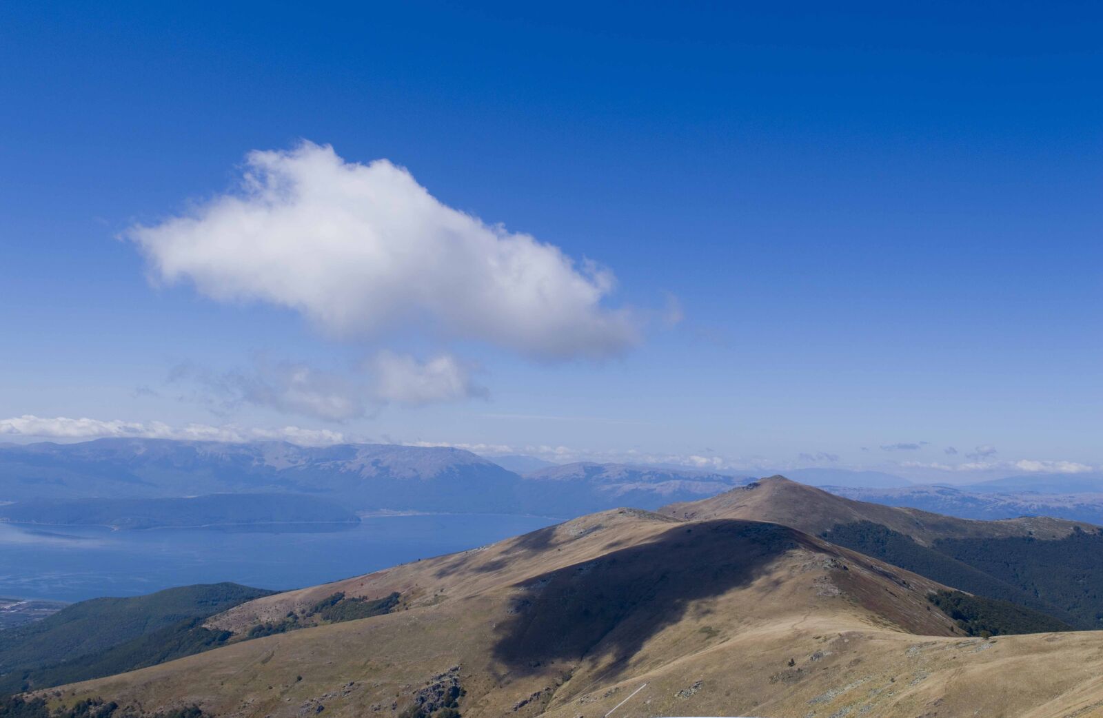 Nikon D3200 sample photo. Mountains, cloud, reflection photography