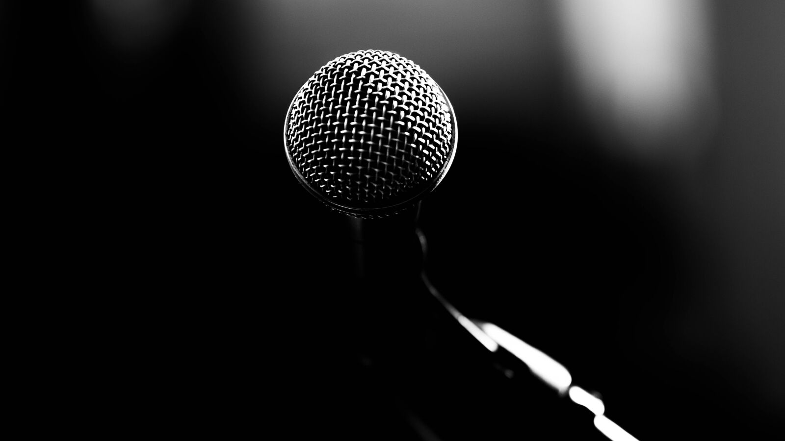 Canon EOS 800D (EOS Rebel T7i / EOS Kiss X9i) sample photo. Microphone, scene, music photography