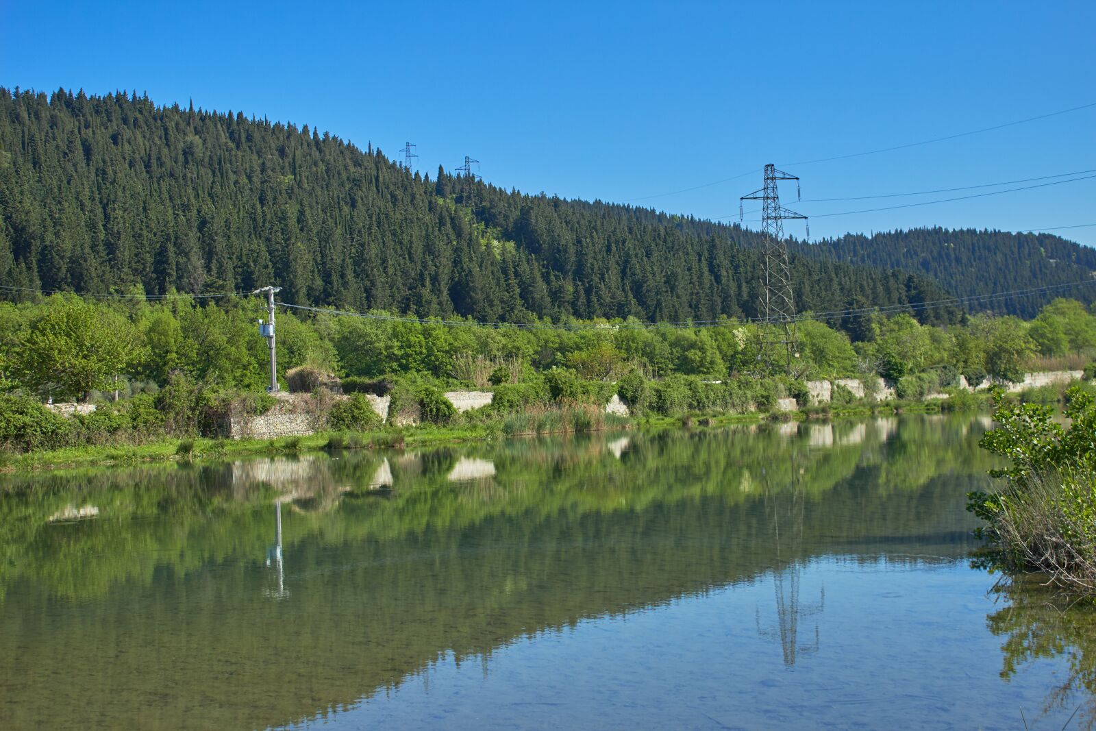 Canon EOS 1200D (EOS Rebel T5 / EOS Kiss X70 / EOS Hi) sample photo. Waters, nature, lake photography