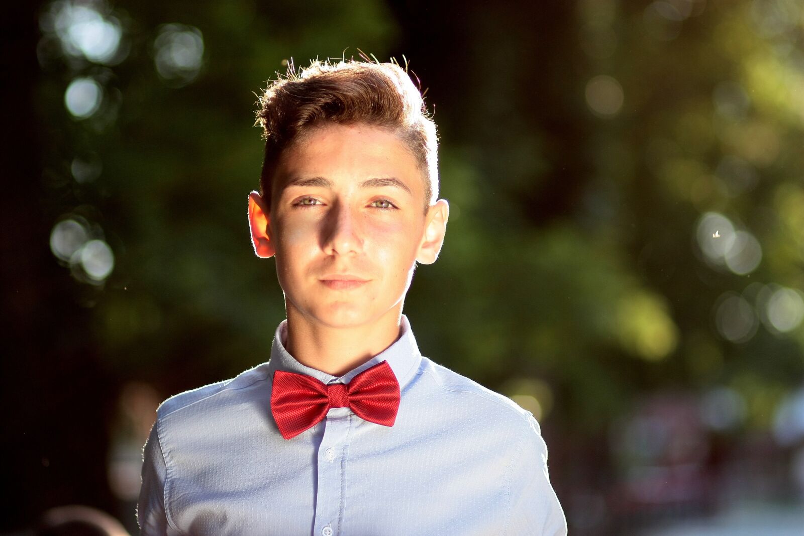 Canon EOS 450D (EOS Rebel XSi / EOS Kiss X2) sample photo. Bath, bow tie, young photography