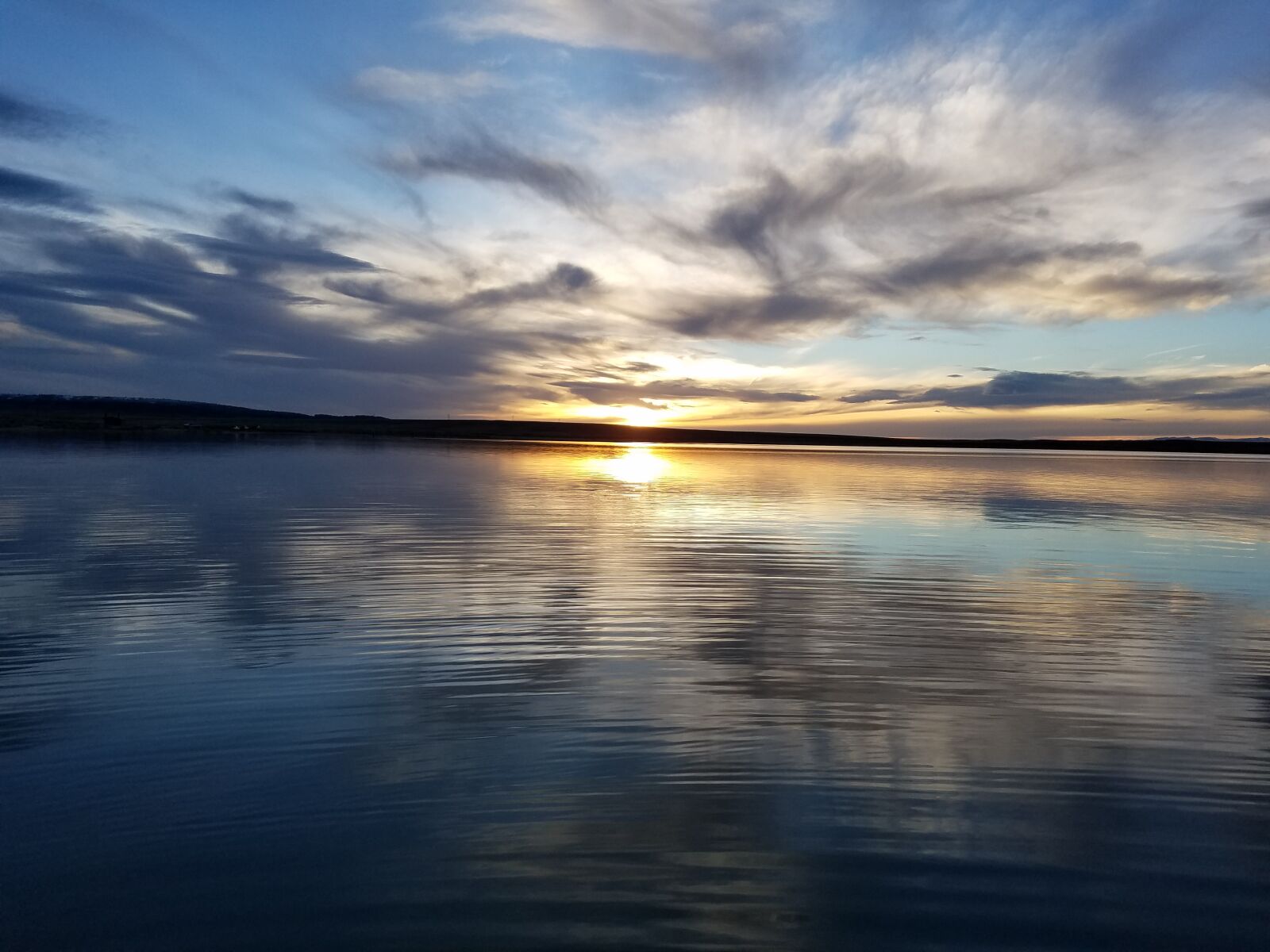 Samsung Galaxy S7 Edge sample photo. Wyoming, lake, sunset photography