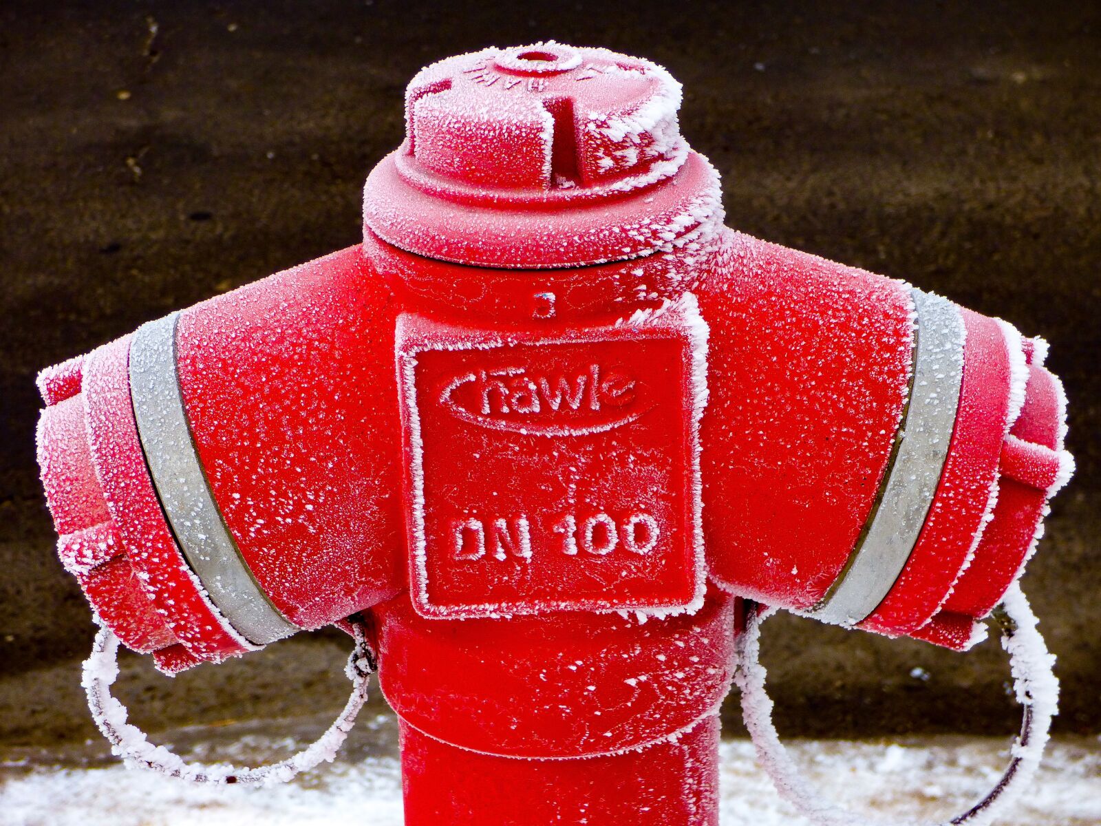 Panasonic DMC-FZ72 sample photo. Hydrant, water, fire fighting photography