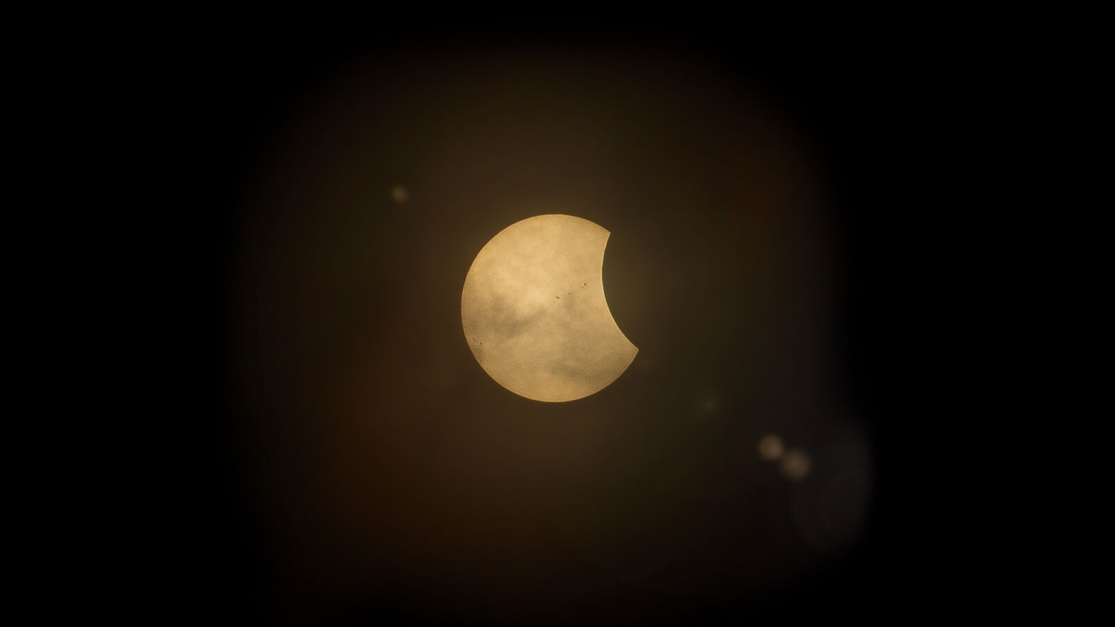 Canon EF 70-200mm F2.8L IS II USM sample photo. Astrology, astronomy, beautiful, black photography