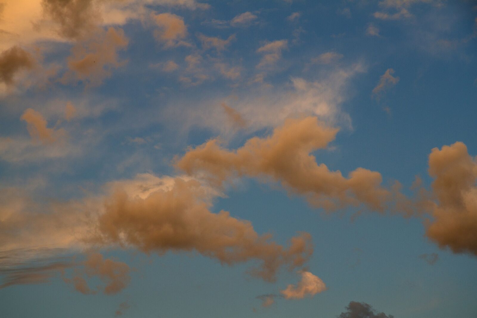 Canon EOS 7D sample photo. Clouds, afterglow, sunset photography