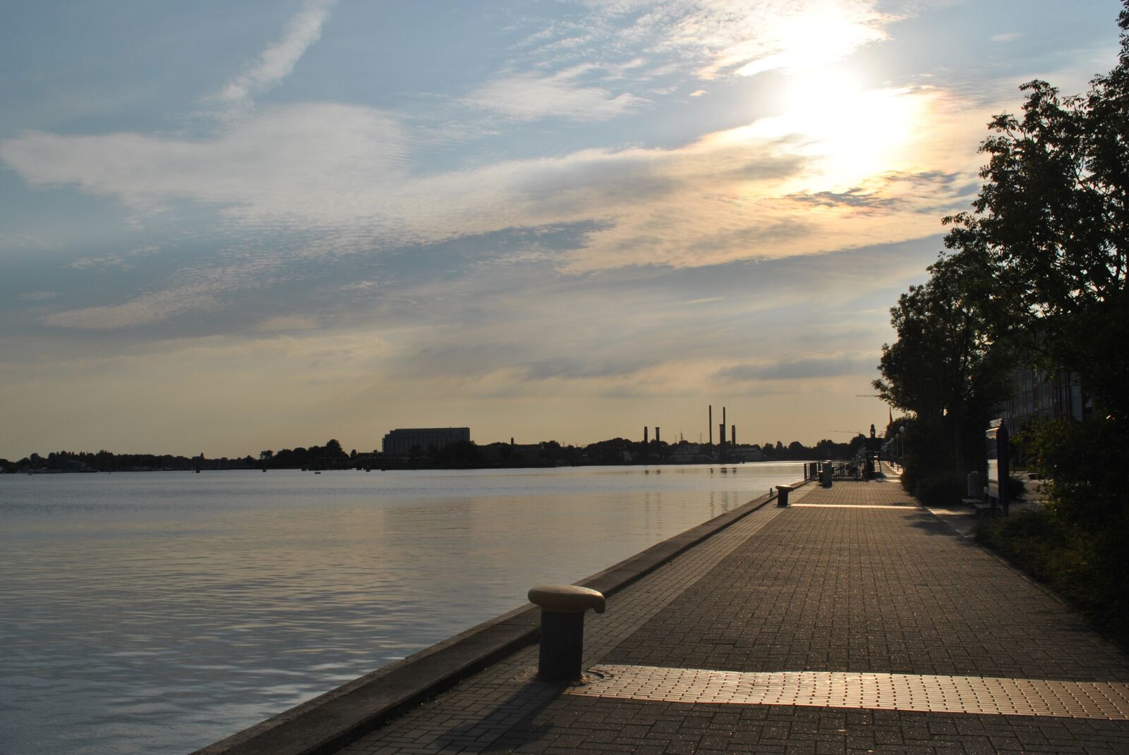 Nikon D3000 sample photo. North sea, lake, sea photography