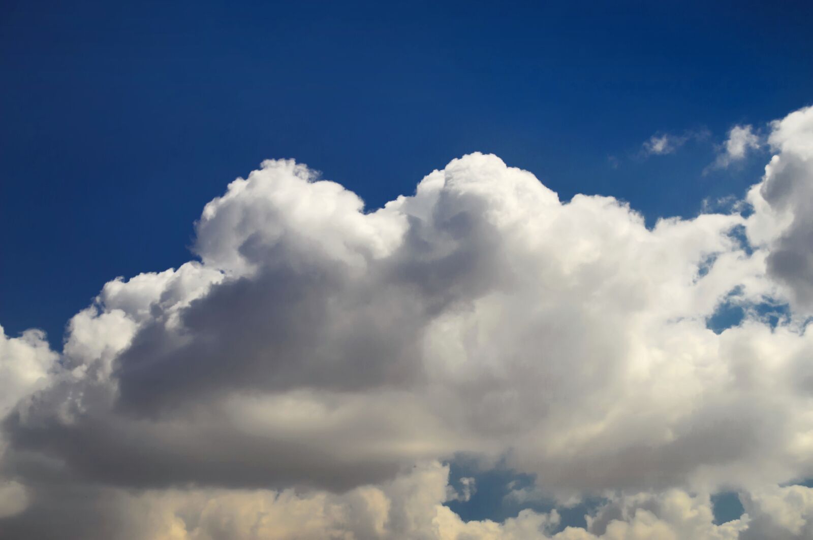 Nikon D3200 sample photo. Cloud, white cloud, white photography