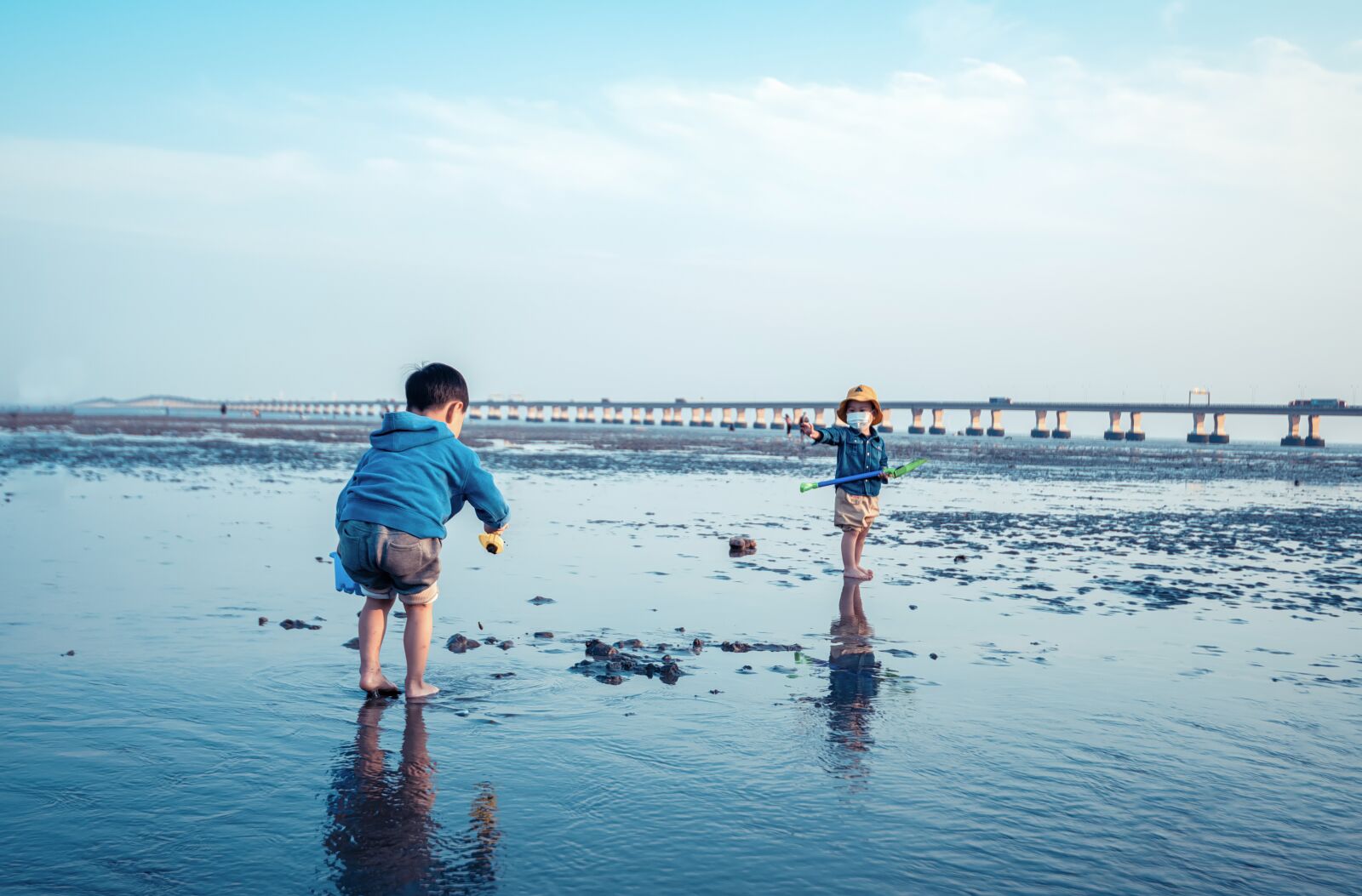 Nikon D850 sample photo. Child, seaside, water photography