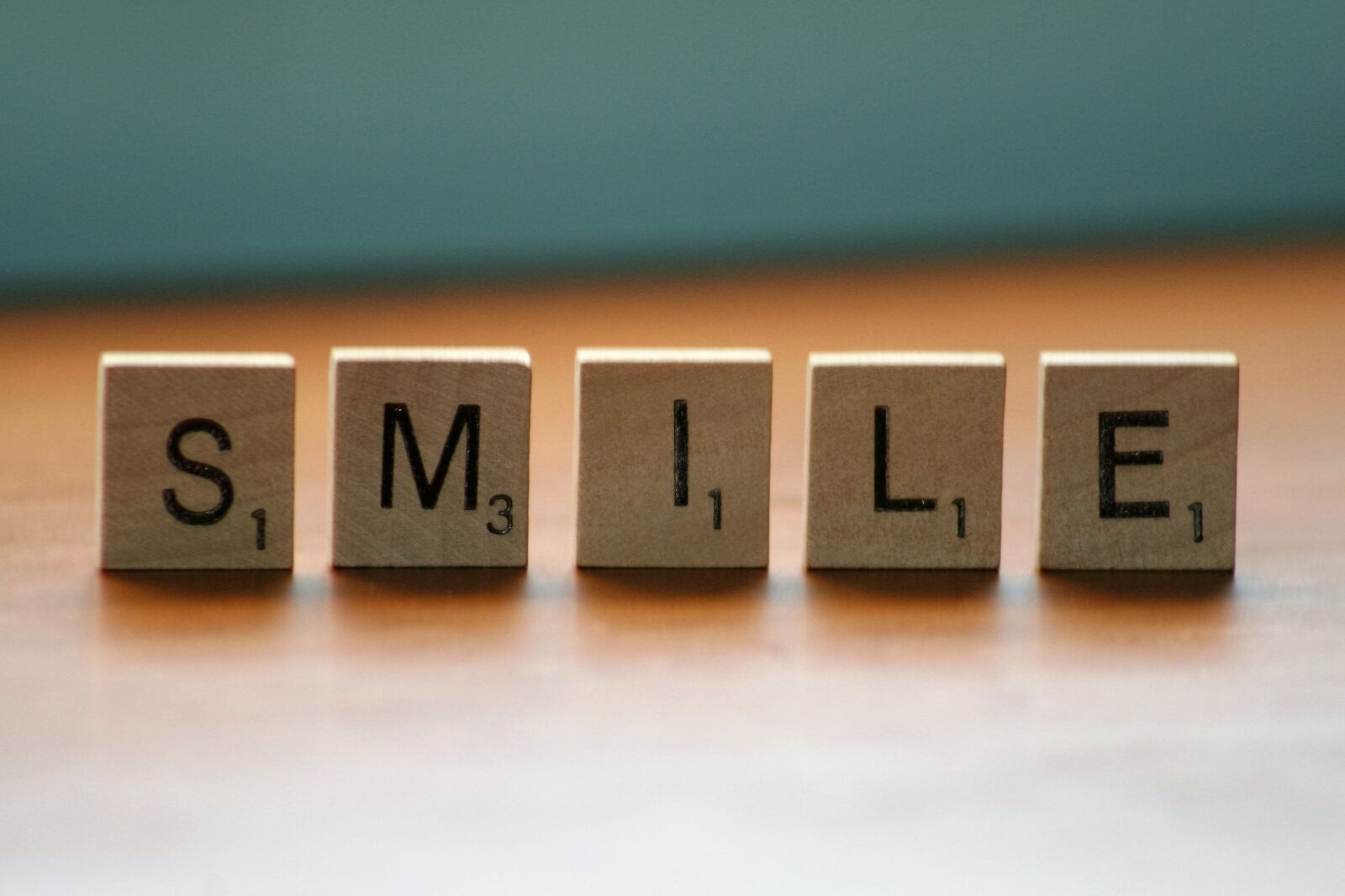 Canon EOS 20D sample photo. Smile, message, letters photography