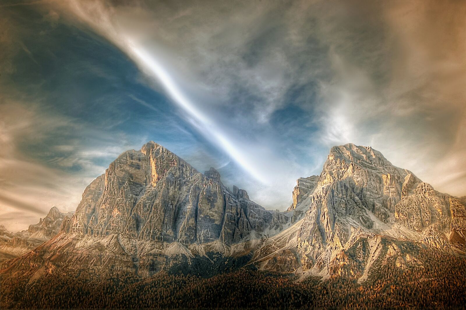 Nikon D40 sample photo. Tofane, dolomites, nature photography